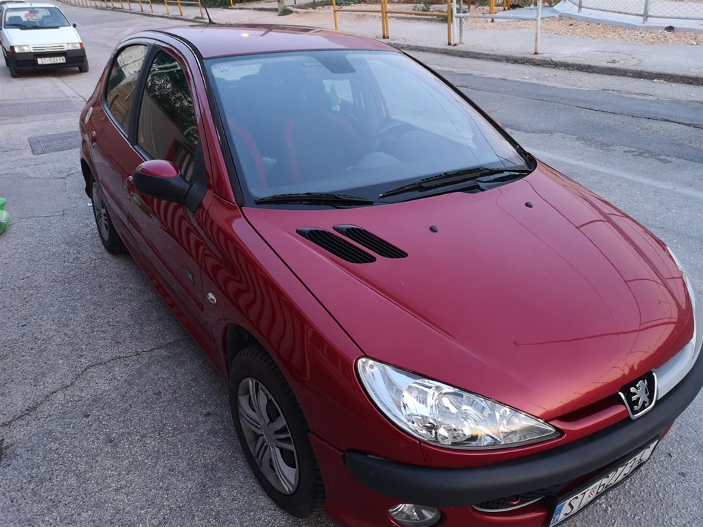 Peugeot 206 jbl