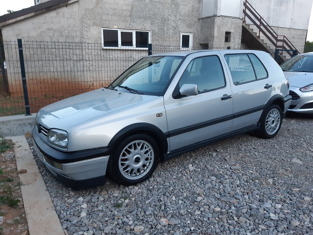 VW Golf III 1.6 GT 74kw