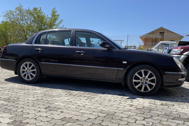 Kia opirus решетка