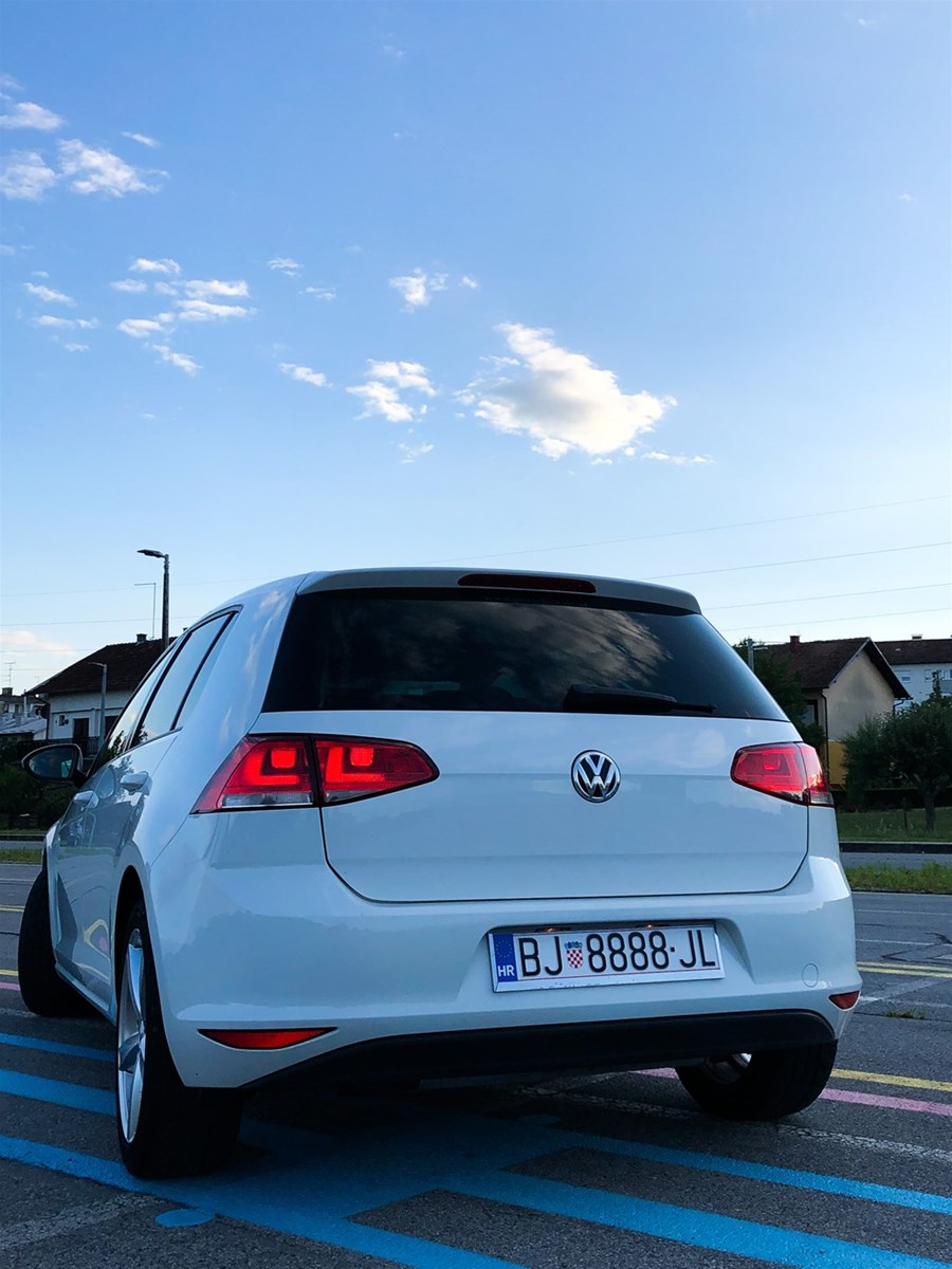 Volkswagen Golf 1.2 Tsi Kokemuksia