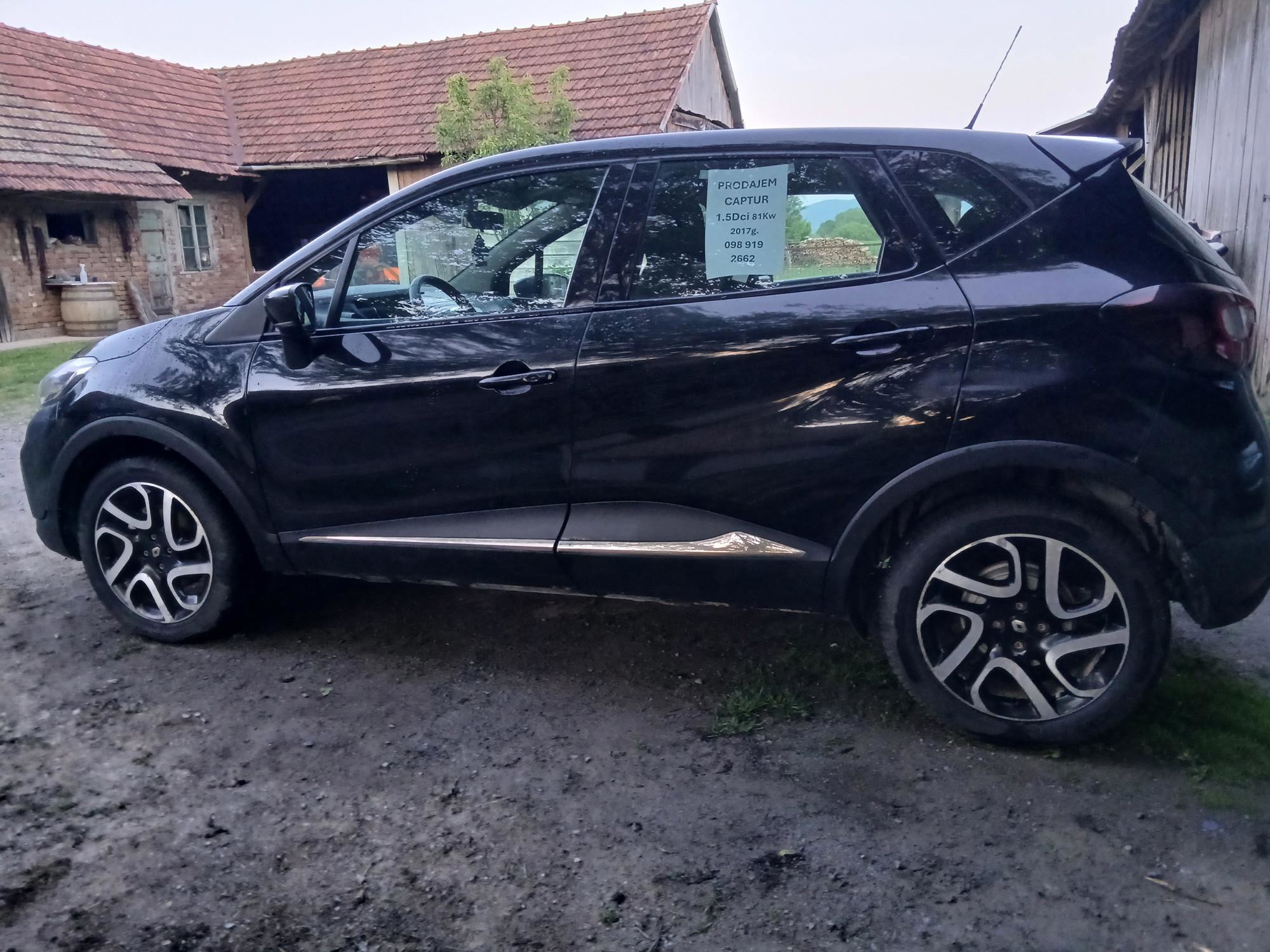 Renault Captur 1.5 DCi 110ks- 6 BRZINA, LED, KAM, ANDRIOD, fotografija 13