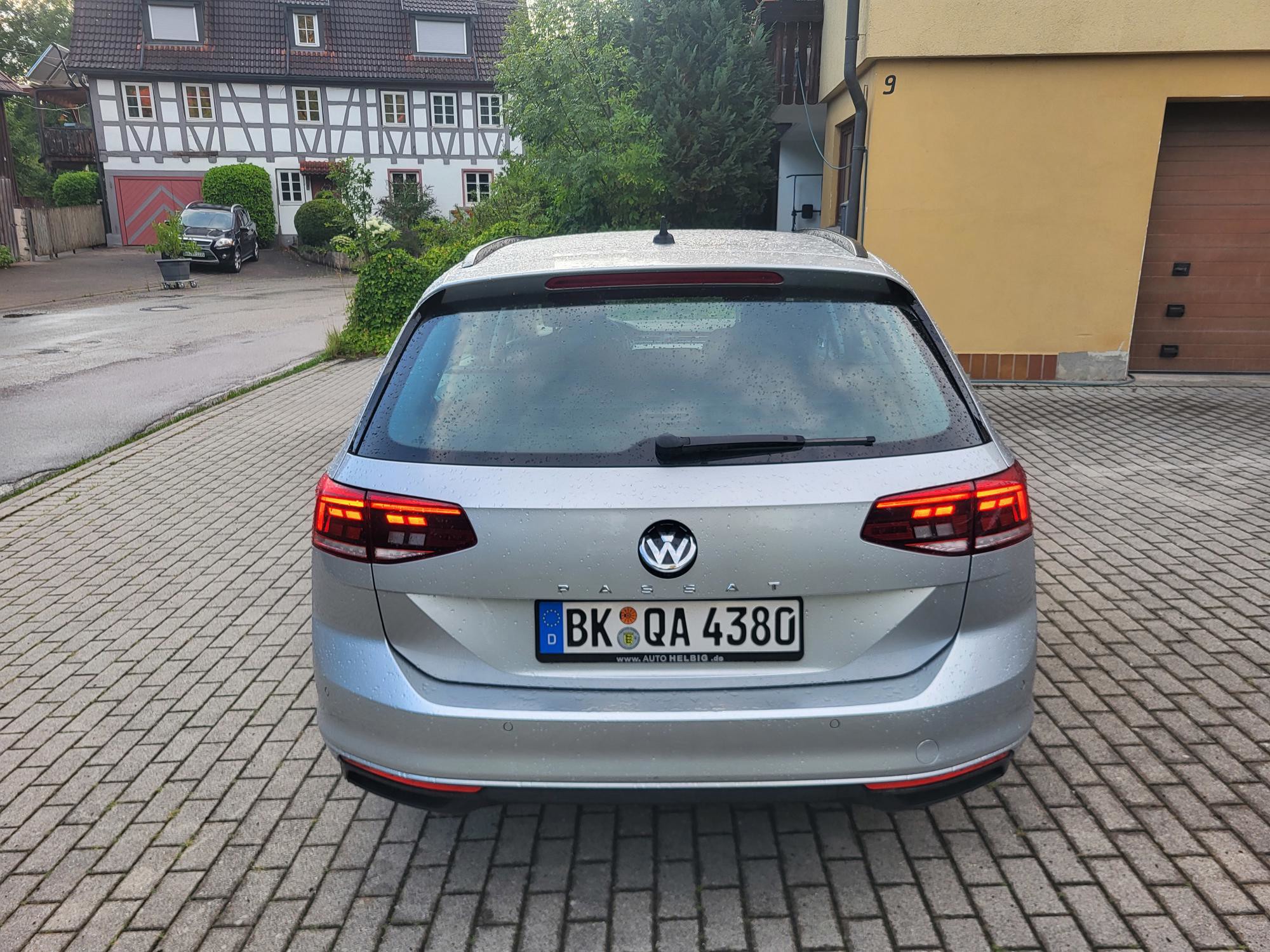 VW Passat B8 2.0 TDI, 2020. godište, snage 150 KS (110 kW), s bogatom Business opremom, fotografija 4