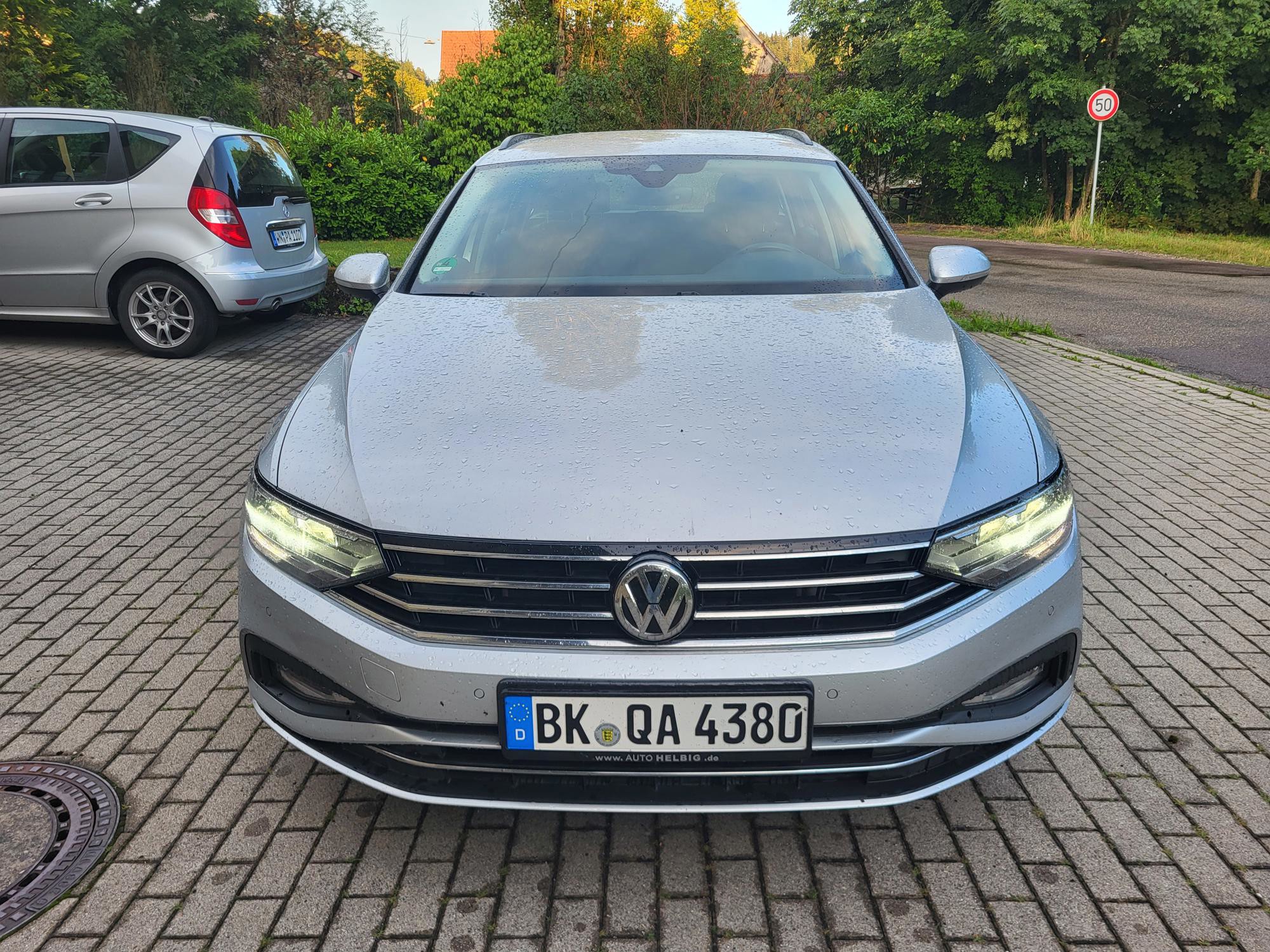 VW Passat B8 2.0 TDI, 2020. godište, snage 150 KS (110 kW), s bogatom Business opremom, fotografija 3