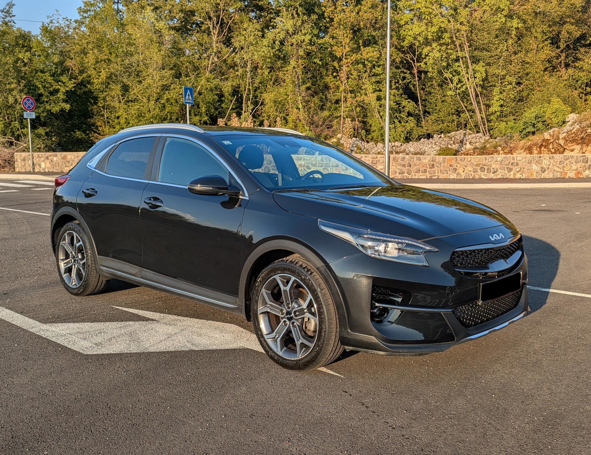 Kia XCeed 1.0 TGdi 2022, fotografija 3