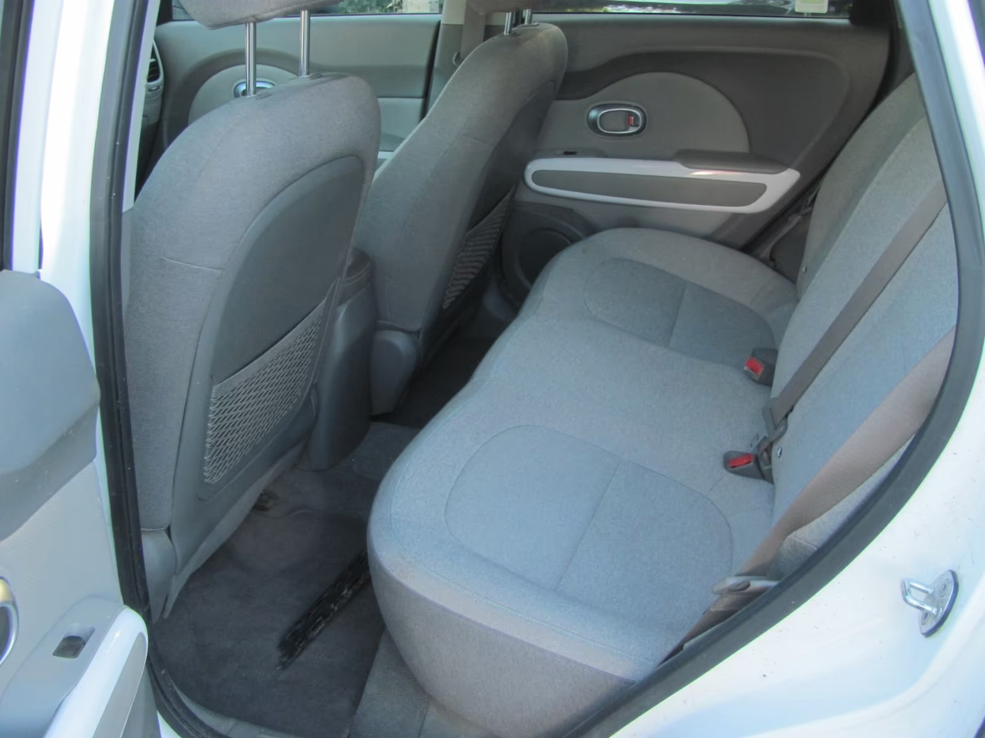 Kia Soul EV 2018 - neispravna pogonska baterija, pogled izvana - slika 3