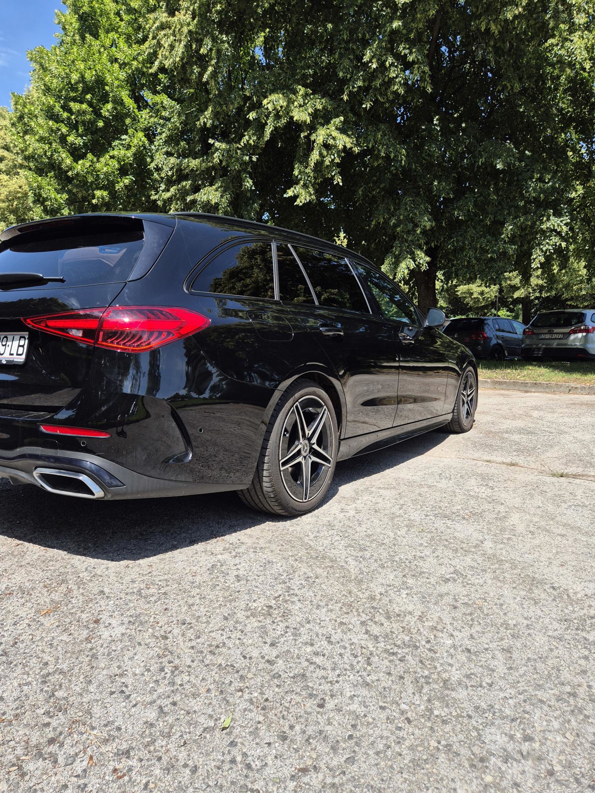 Mercedes C 220d, fotografija 4