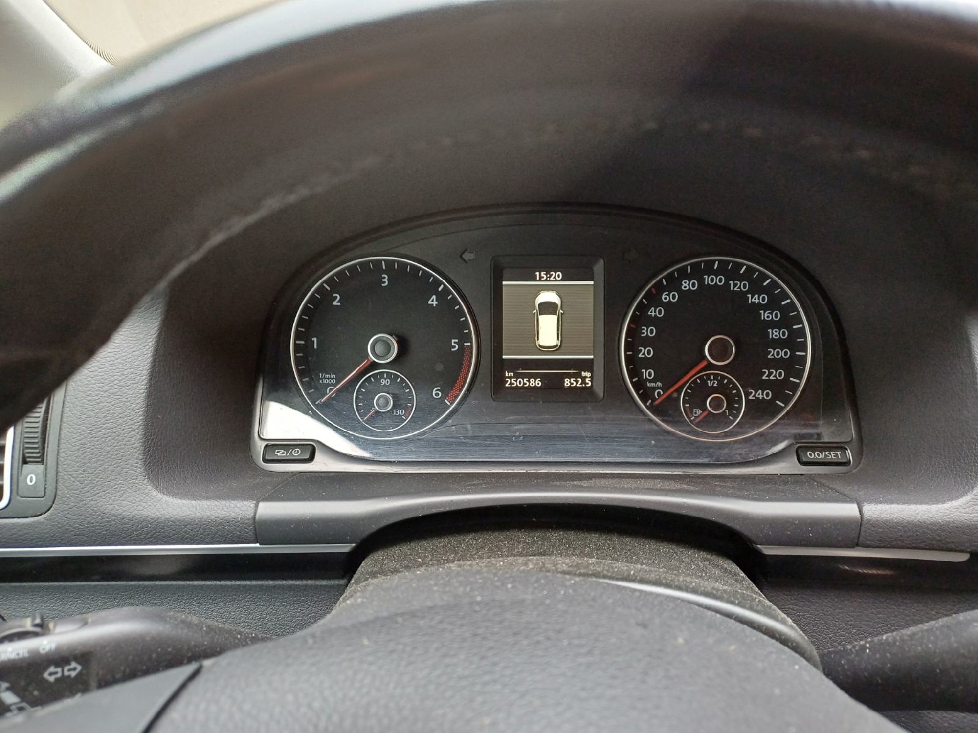 VW TOURAN 1.6 TDI, fotografija 3