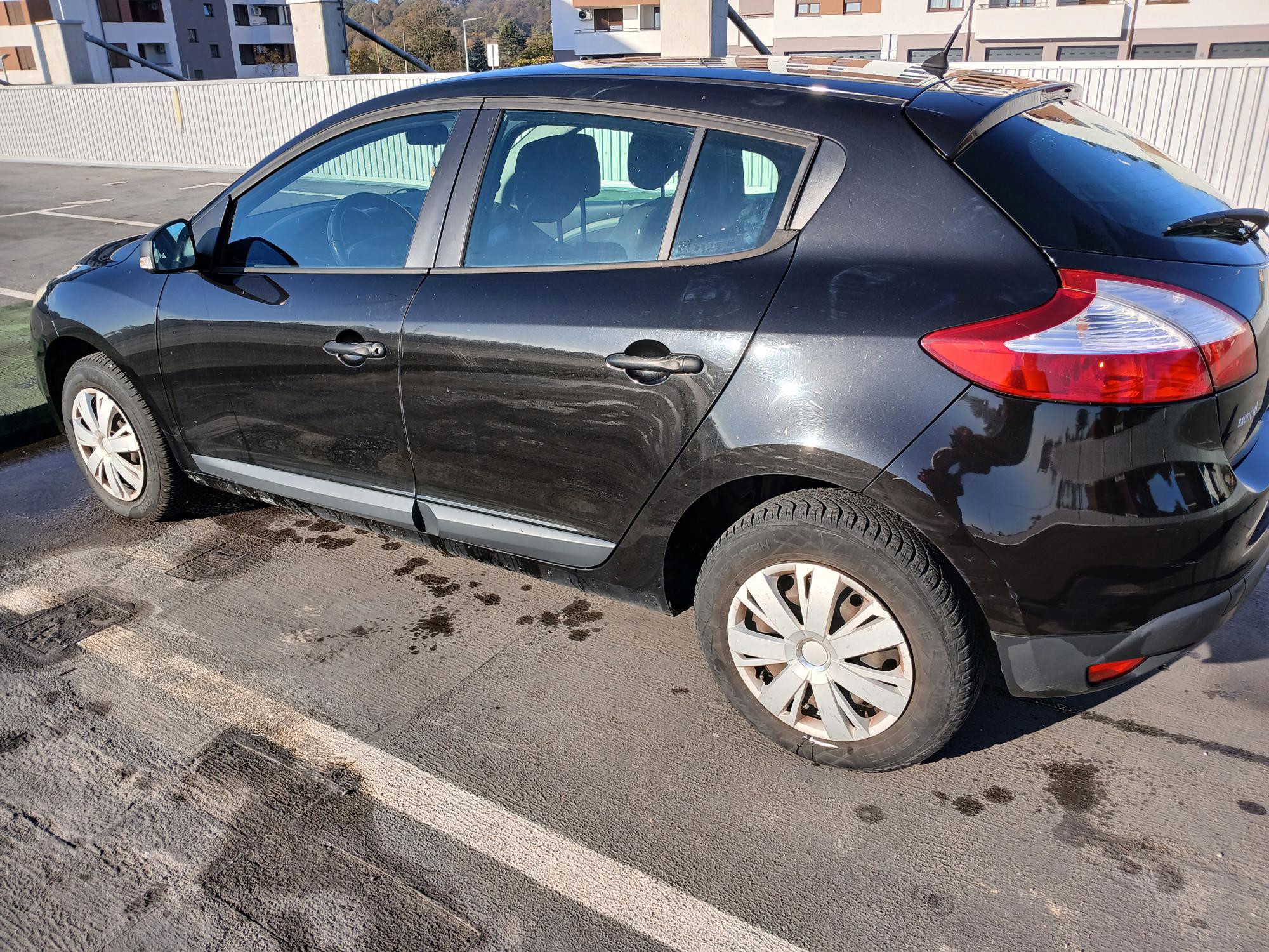 PRODAJEM RENAULT MEGANE 1.6 16V – BENZIN, fotografija 3