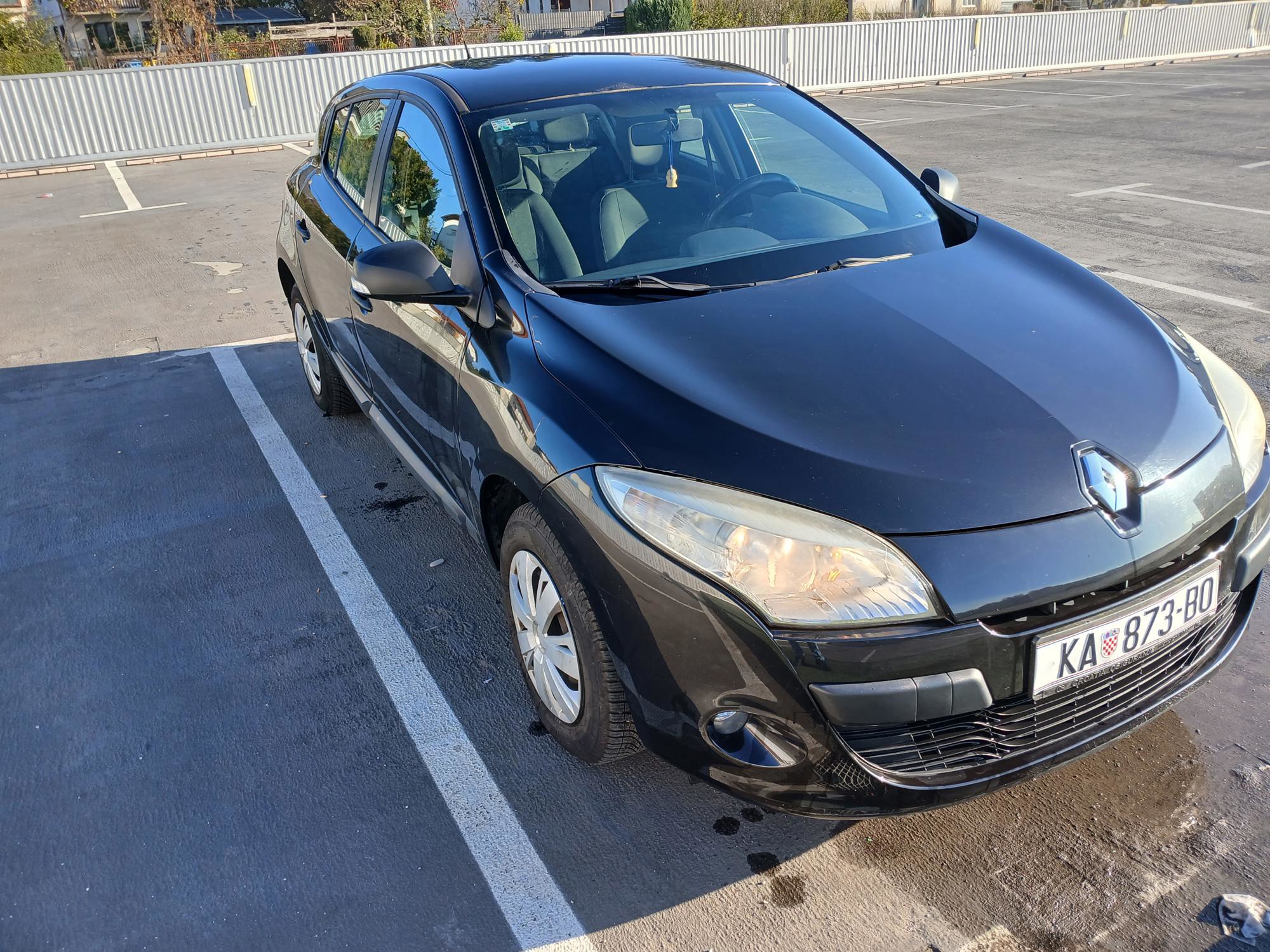 PRODAJEM RENAULT MEGANE 1.6 16V – BENZIN, fotografija 4