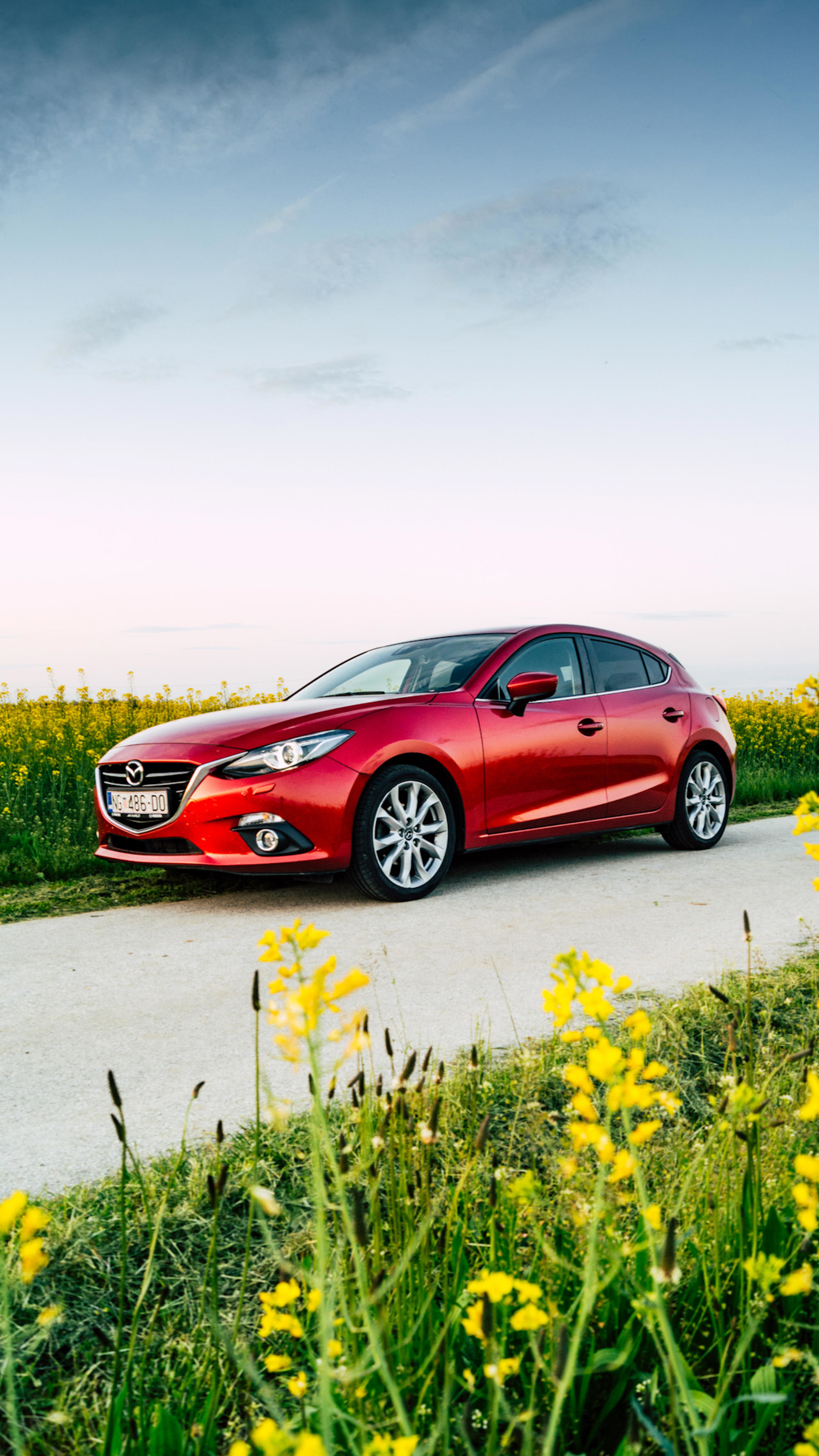 Mazda 3 Revolution G120, 2.0 benzin, 2015. god, registrirana do 08/2027., pogled izvana - slika 1