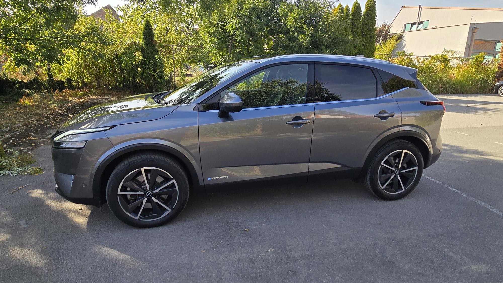 Nissan Qashqai E-power, 2023. god, automatik, koža, servisna knjiga, jedan vlasnik, garancija, fotografija 1