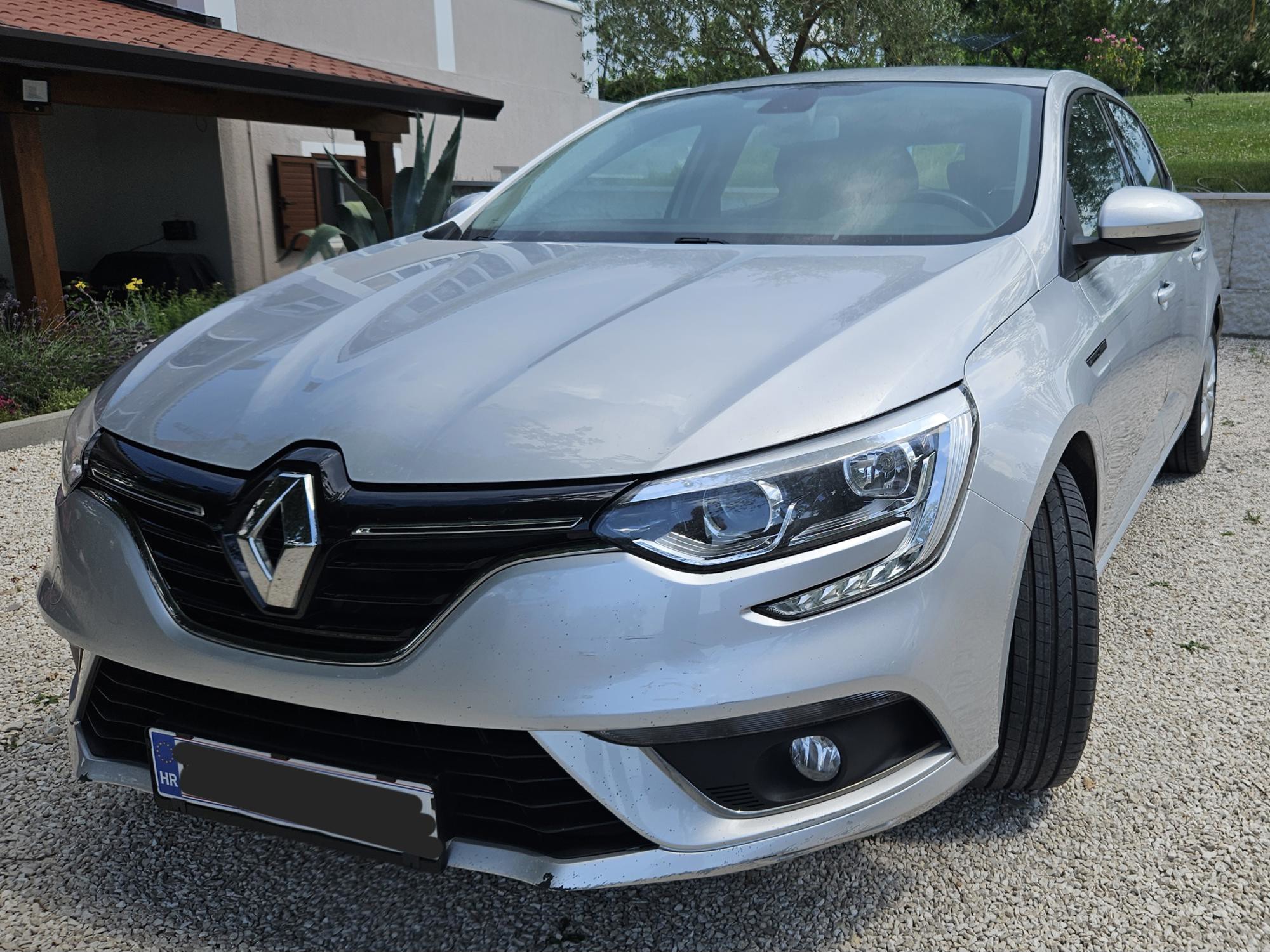 Renault Megane, registriran godinu dana, fotografija 2