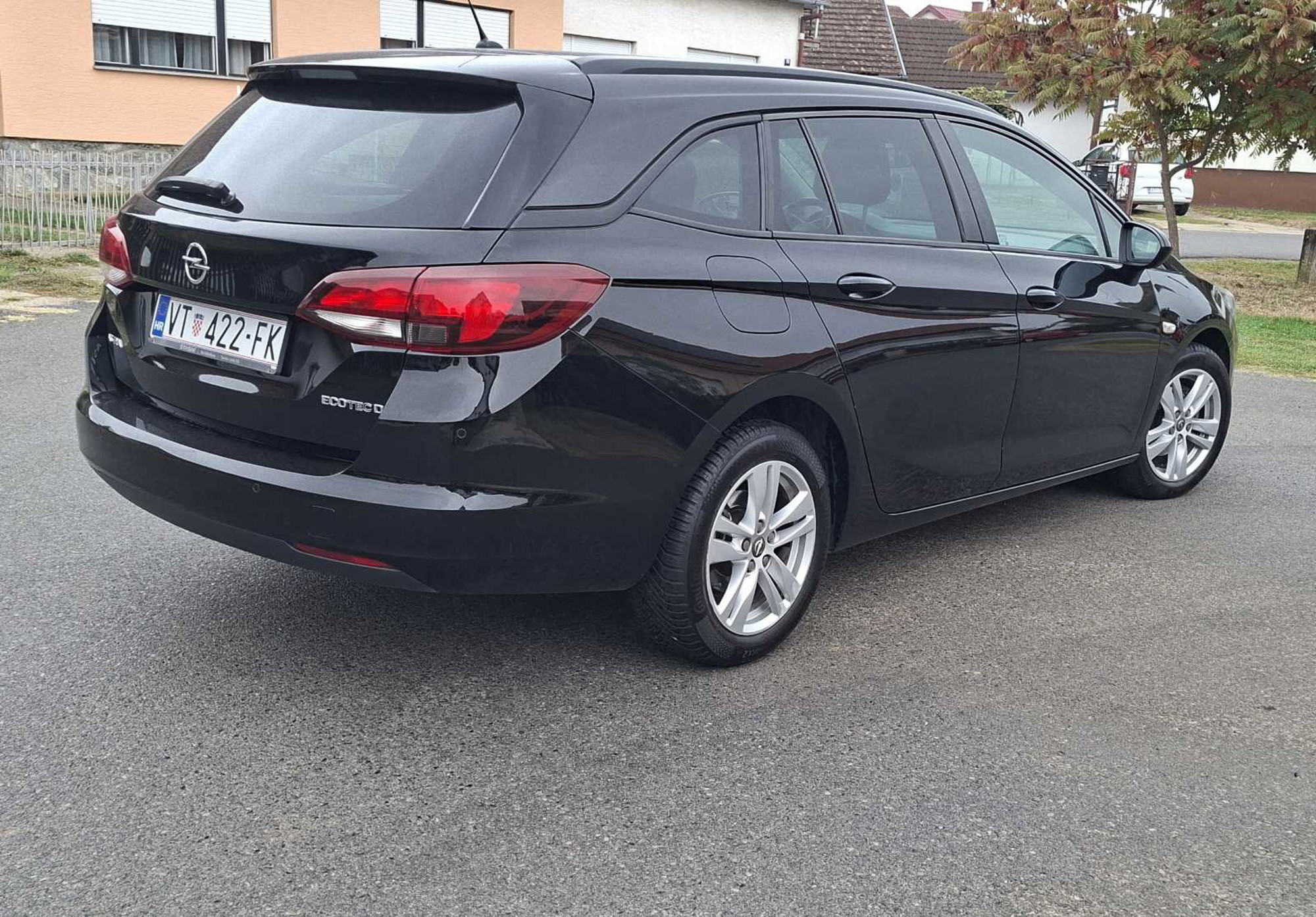 ✅Opel Astra K 1.6 cdti//NOVI LANAC + SET KVAČILA//NOVE GUME//TOP STANJE, fotografija 4