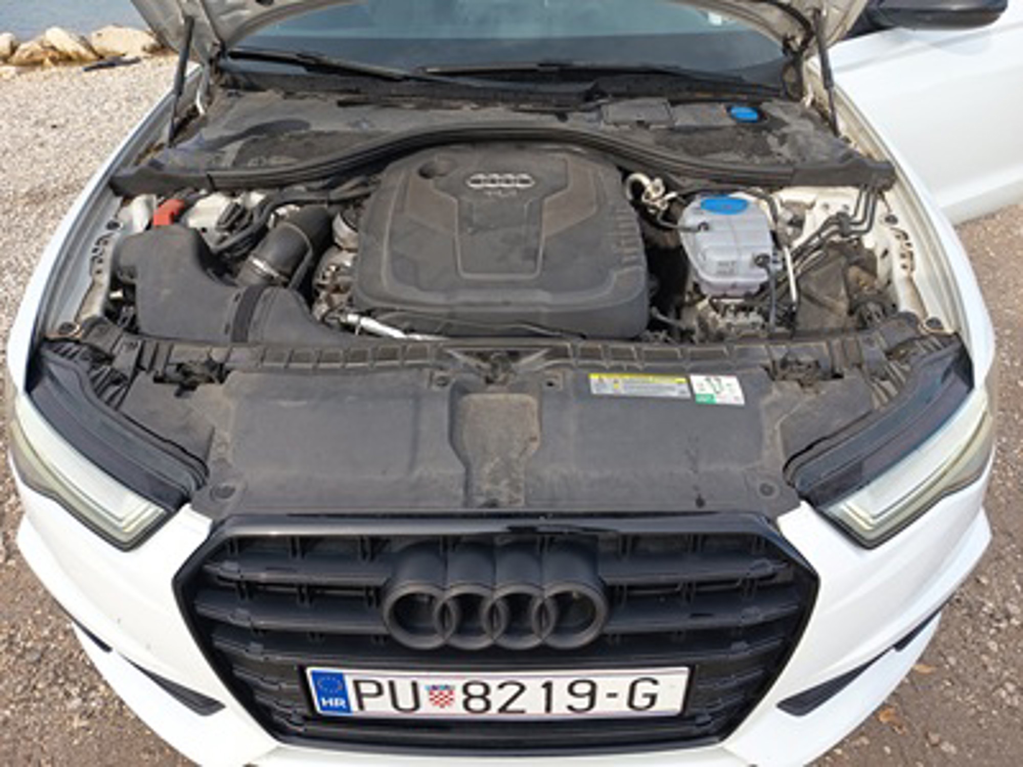 A6 Avant 2.0 Tdi 140 kw, fotografija 17