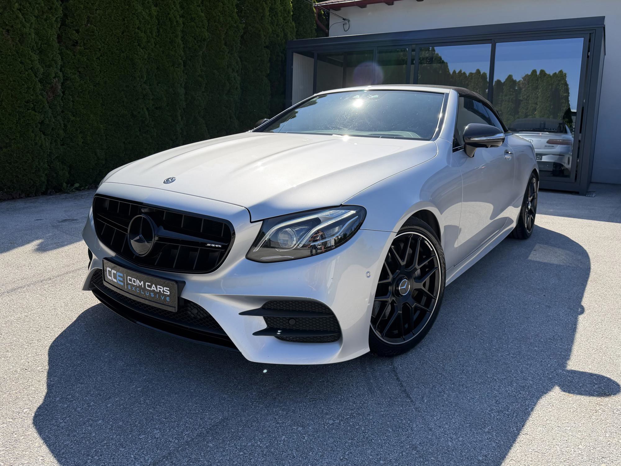 Mercedes-Benz E300 AMG Cabrio ZRAČNI OVJES, 360 KAMERA, SOFT CLOSE, BURMESTER, HEADUP, FULL OPREMA, fotografija 4