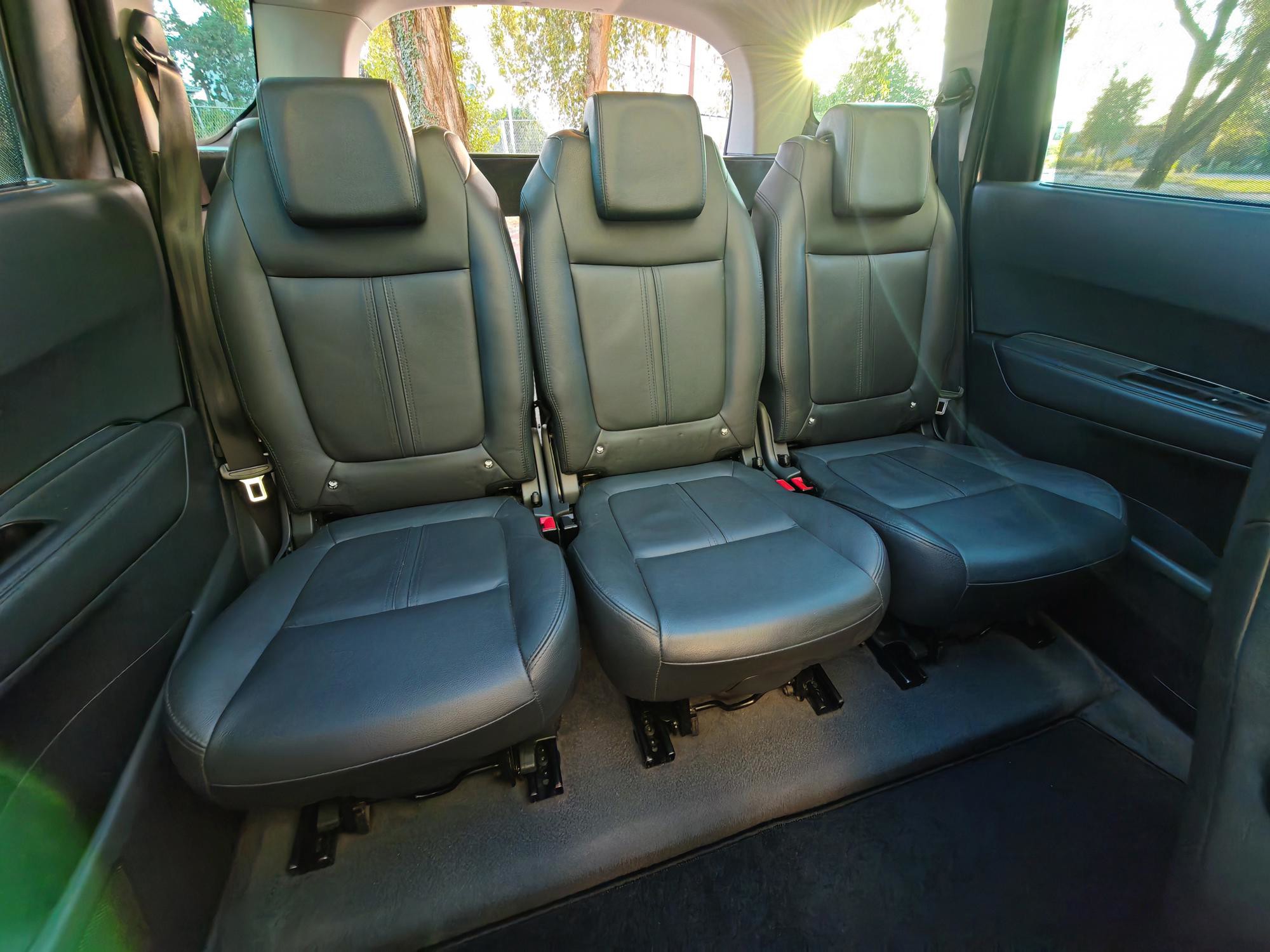 Peugeot 5008 2,0 BlueHDi Allure 3x isofix | servisna | Pano | xenon, fotografija 9