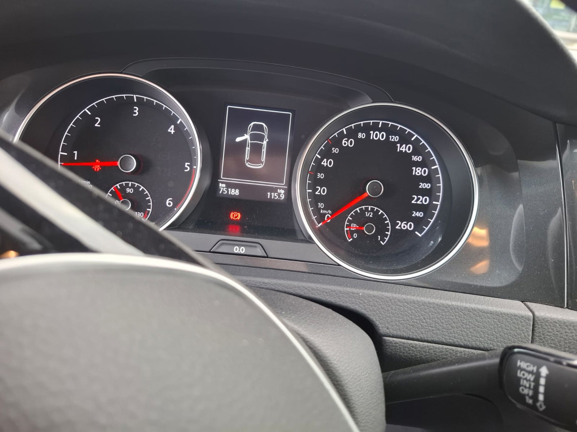 Vw Golf 7. 5, redizajn 1.6 TDI (85kW) kupljen u RH, samo 75.000 km, registriran 1 god. bez ulaganja, pogled izvana - slika 5