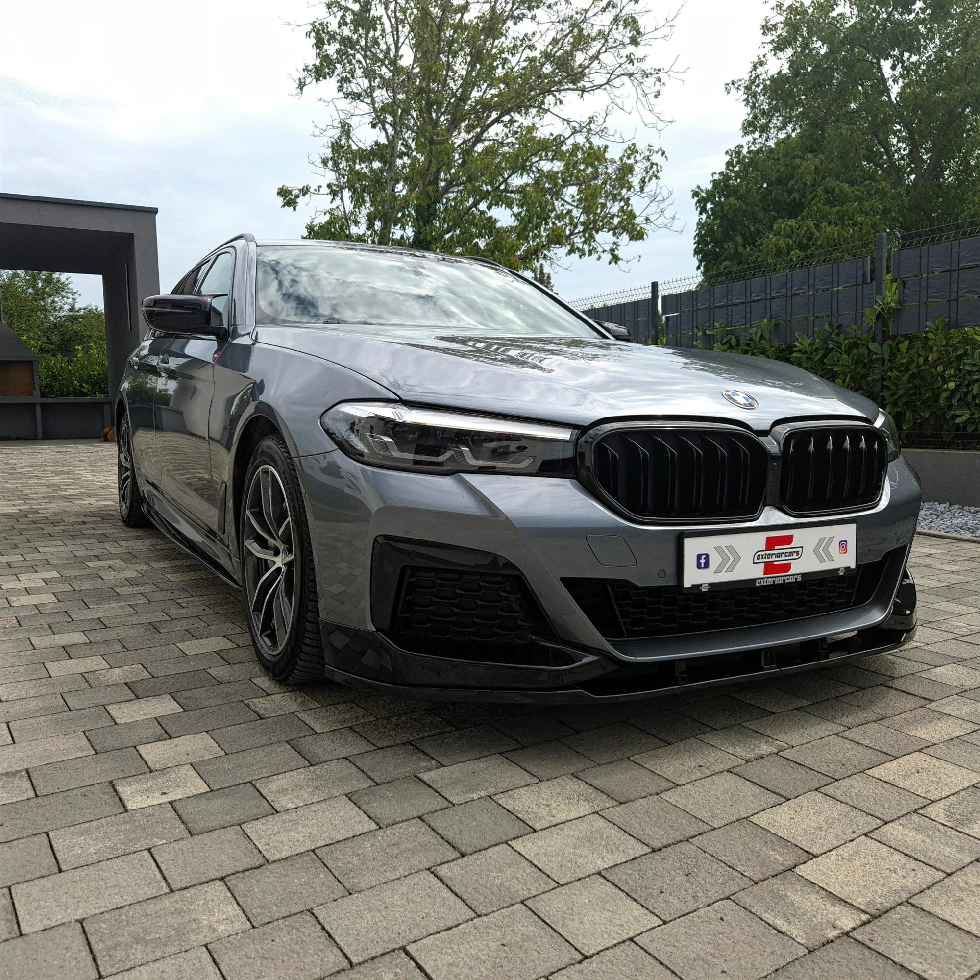 BMW 530d xDrive G31 LCI M Performance SERVIS JAMSTVO LEASING, pogled izvana - slika 1