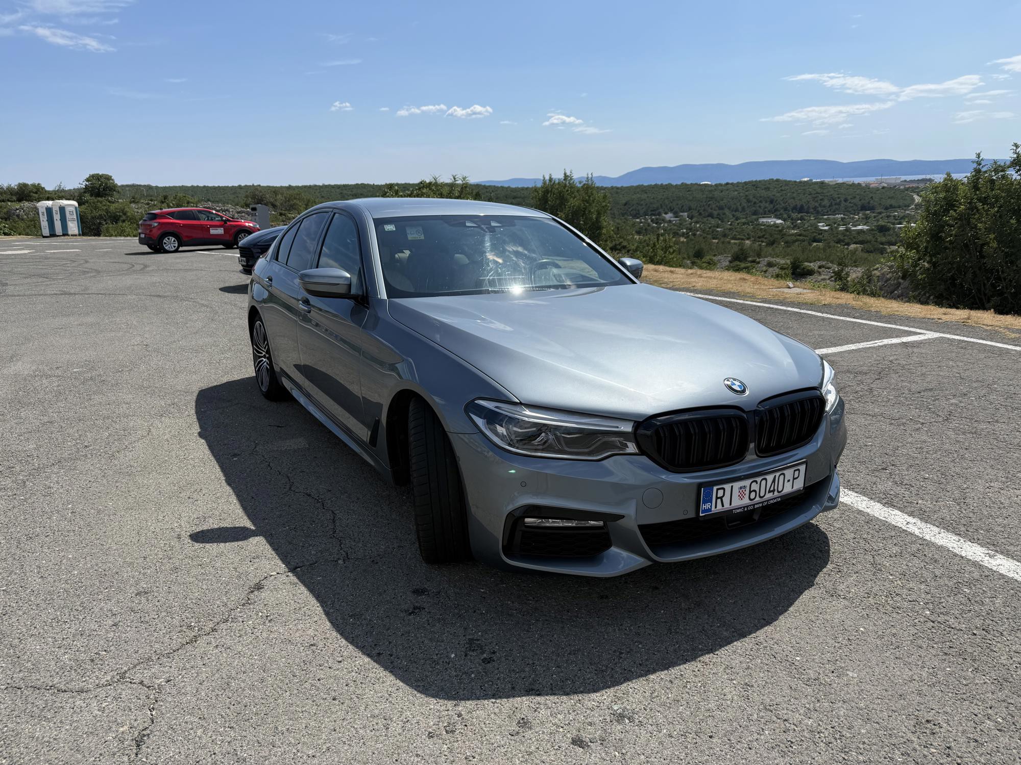 BMW 520D G30 M-Sport paket, fotografija 4