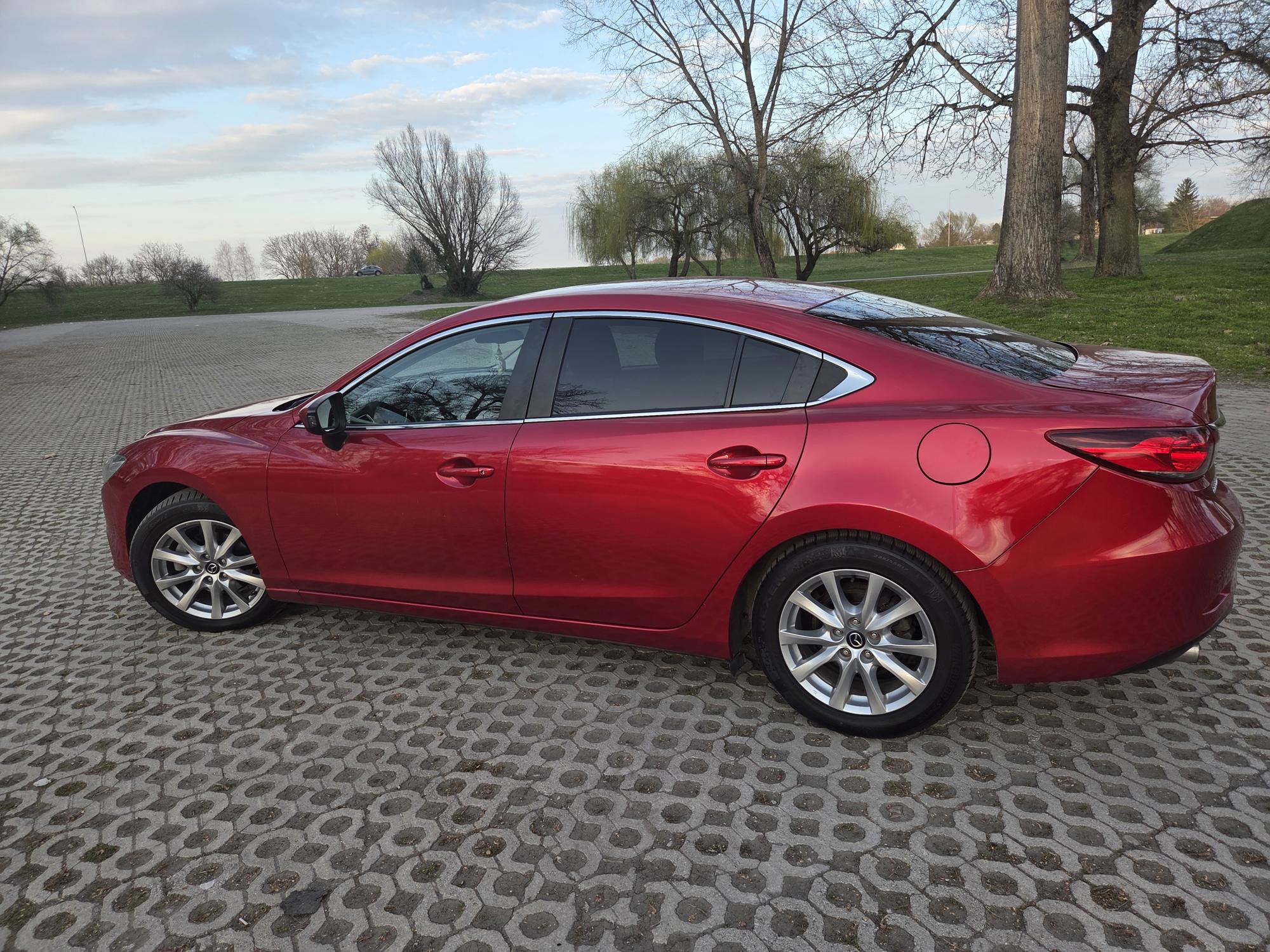 Mazda 6 2.2 D Skylease+, 2015.god., fotografija 2