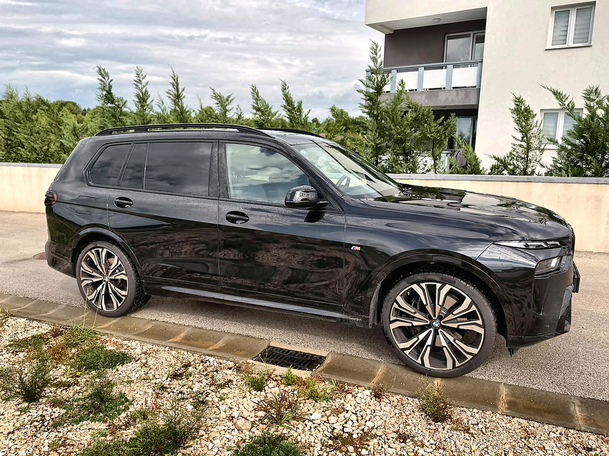 BMW X7 xDrive40d M Sport | 340 KS | 7 Sjedala | SAVRŠEN | Kao nov | 2025., fotografija 2