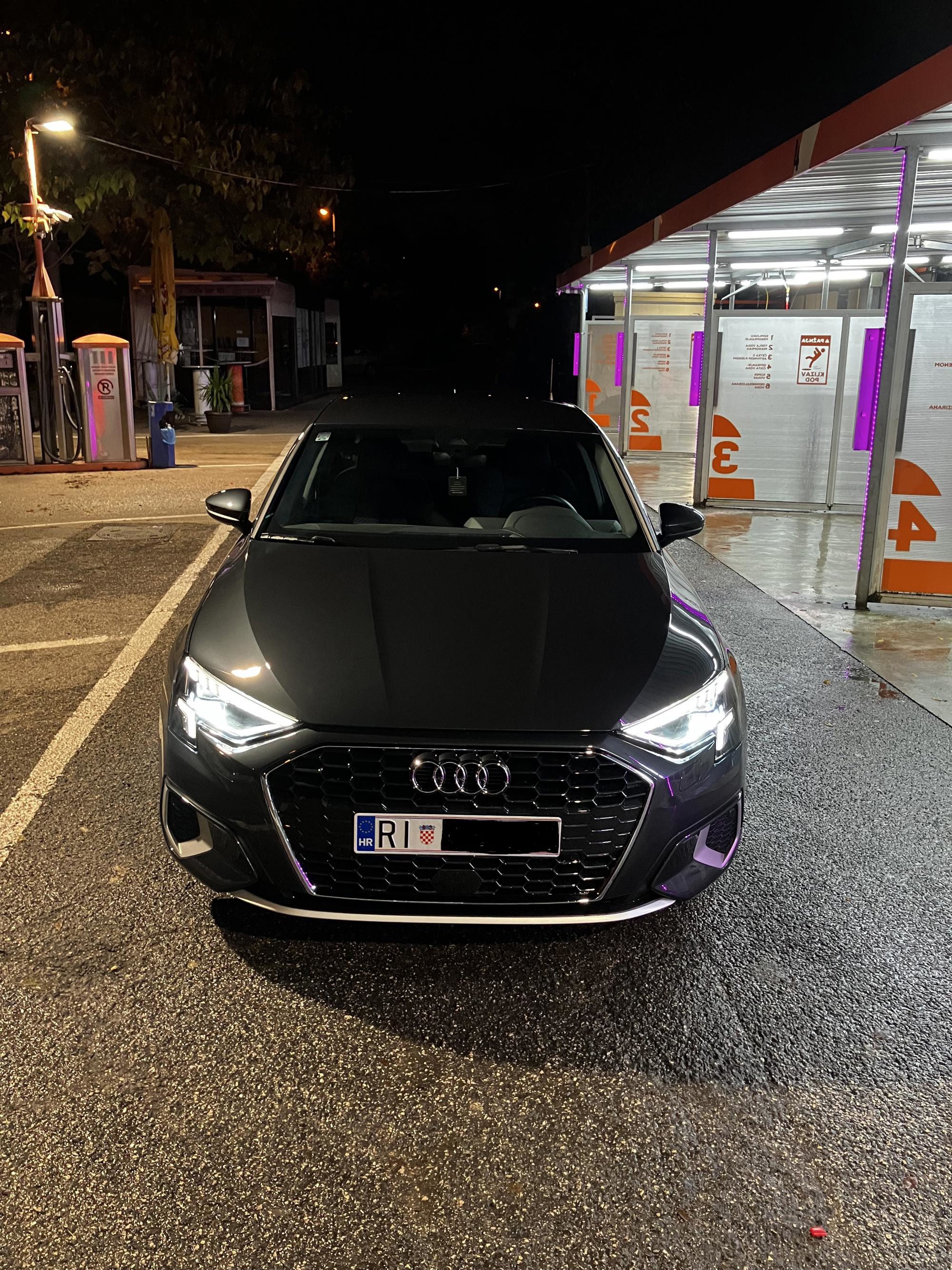 Audi A3 Limousine Advance + DSG 2023, fotografija 4
