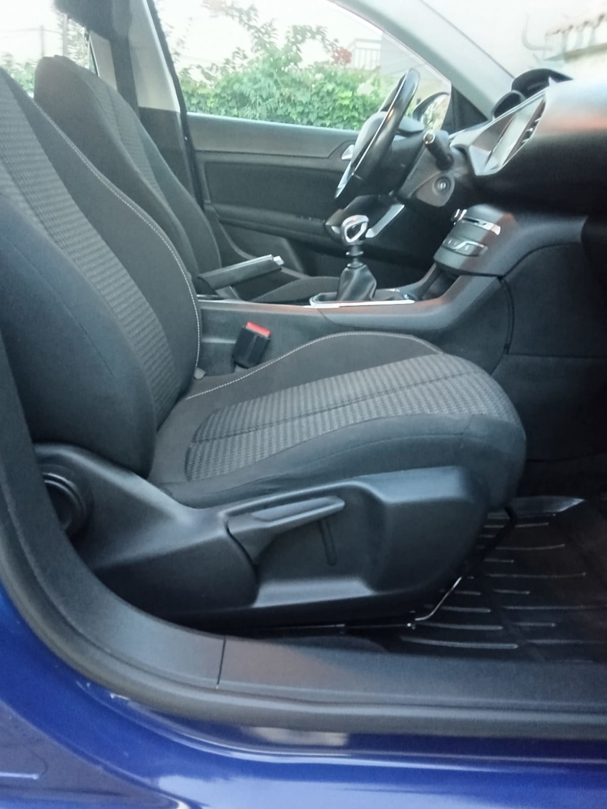 Peugeot 308 SW 1.5 BlueHDi • 97.000 km •Veliki servis-8mm- CarVertical-nove gume, fotografija 12