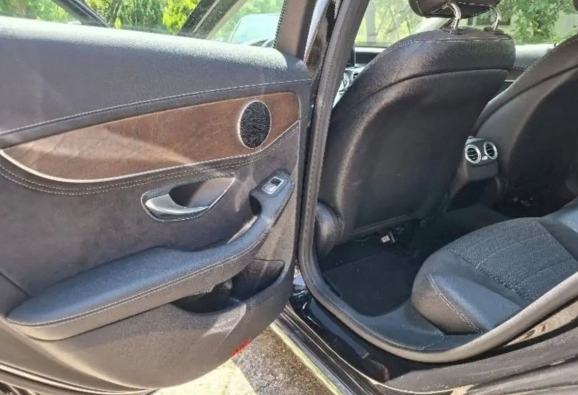 Mercedes Benz C klasa 180, pogled izvana - slika 4