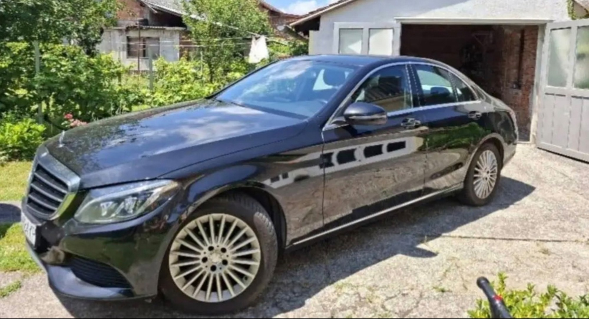 Mercedes Benz C klasa 180, pogled izvana - slika 2