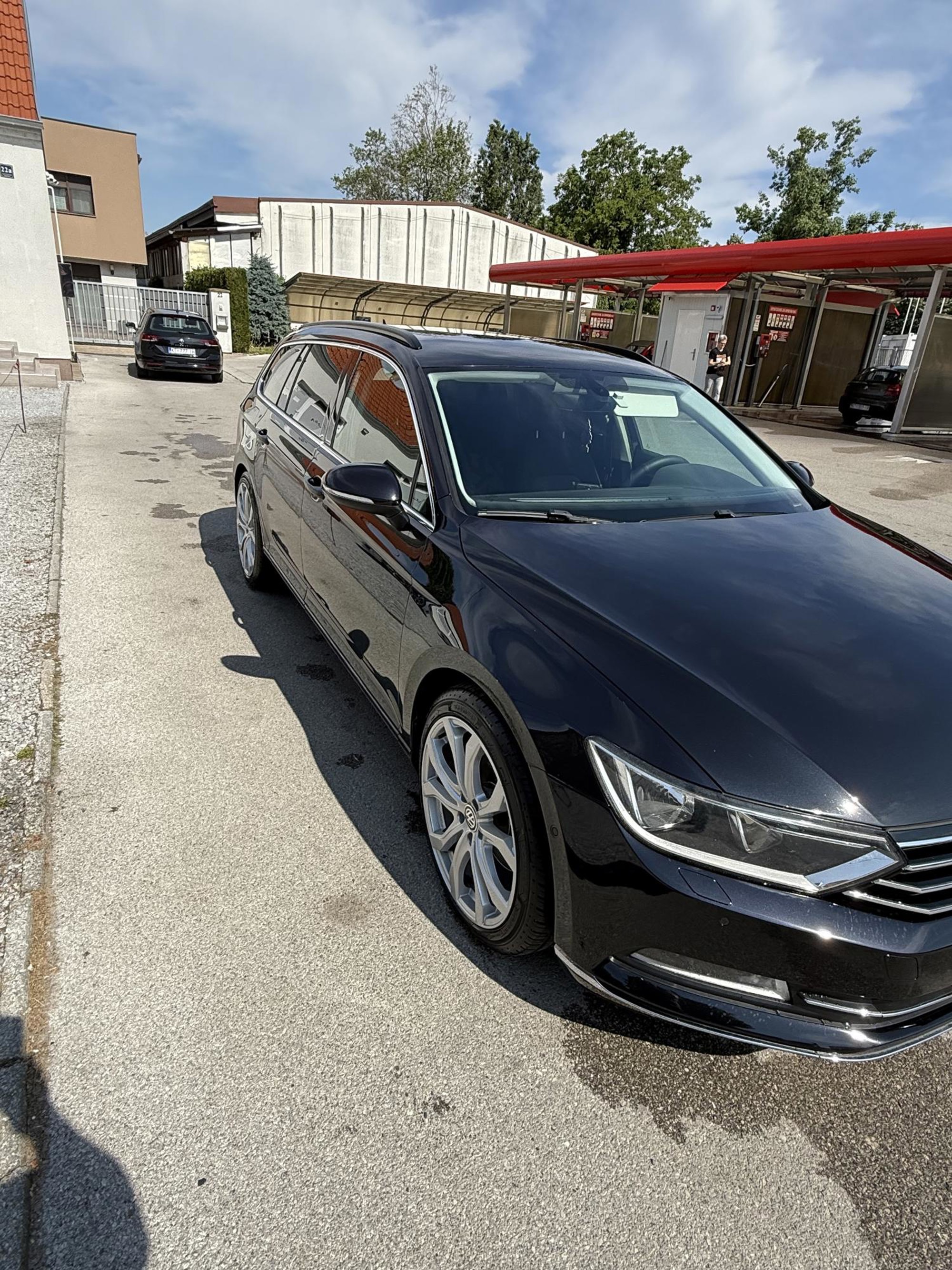 Volkswagen Passat 2018. god, 2.0 TDI karavan, alu naplatci, automatska klima, fotografija 2
