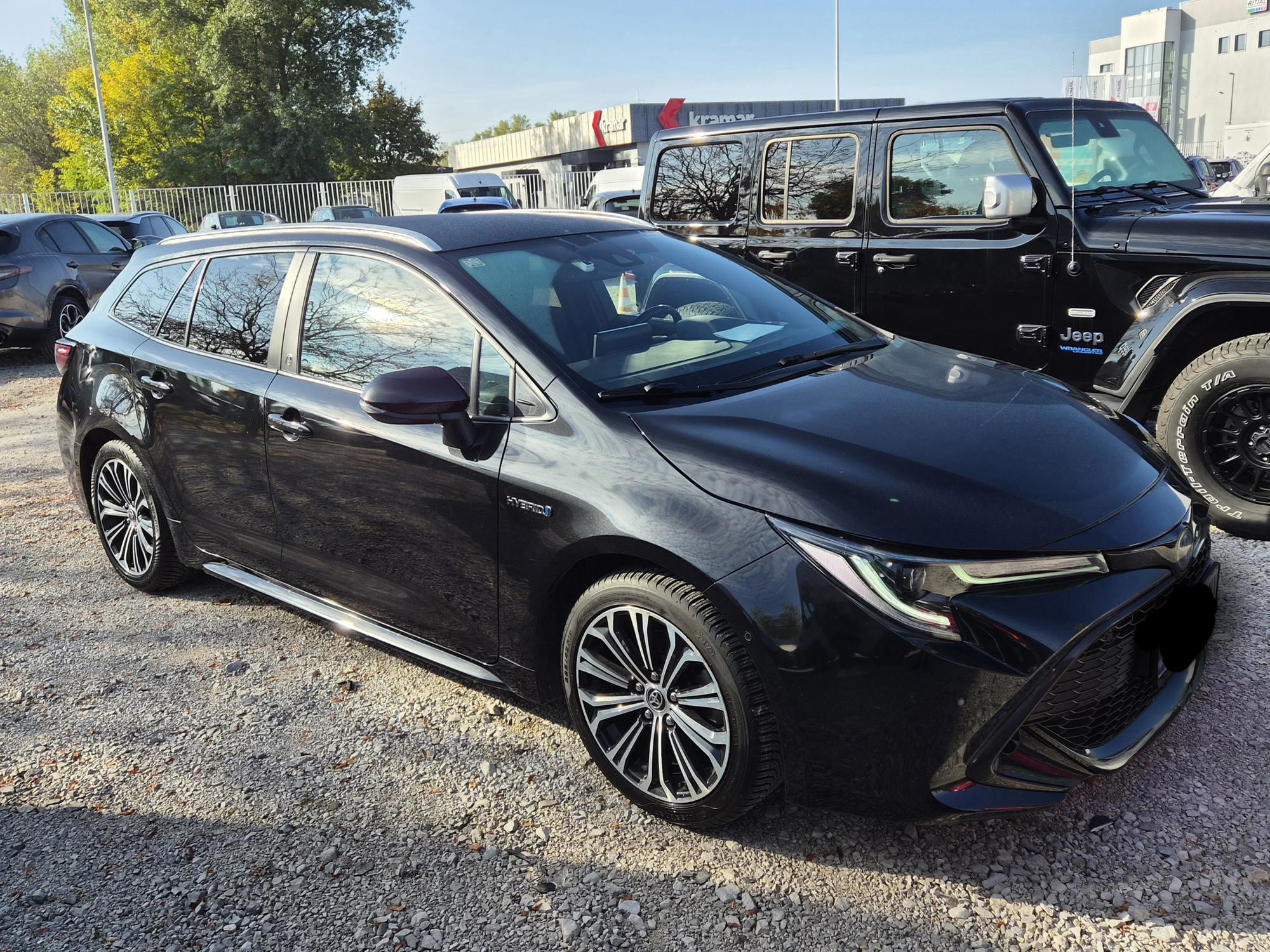 Toyota Corolla 2.0 Hybrid Touring Sports D-Team, fotografija 2