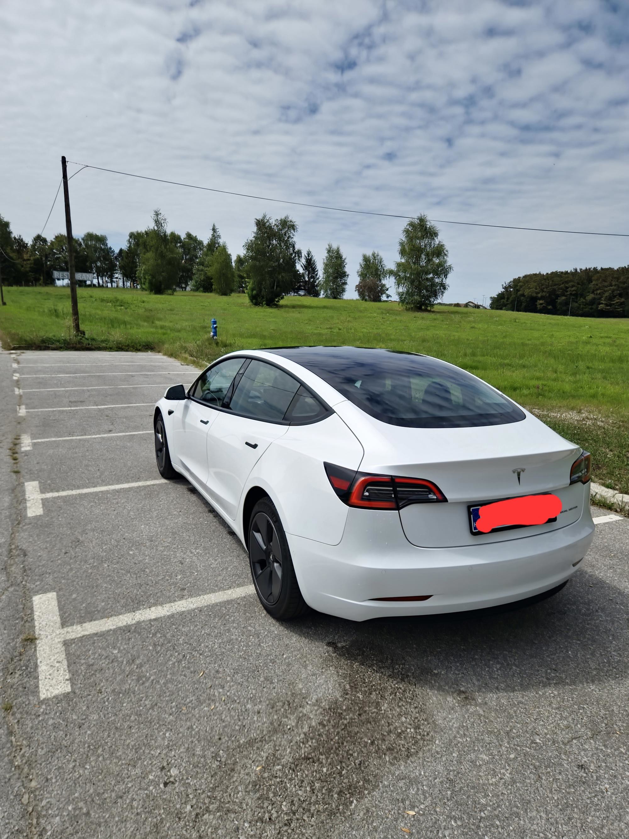 Tesla Model 3 Long Range AWD, fotografija 4