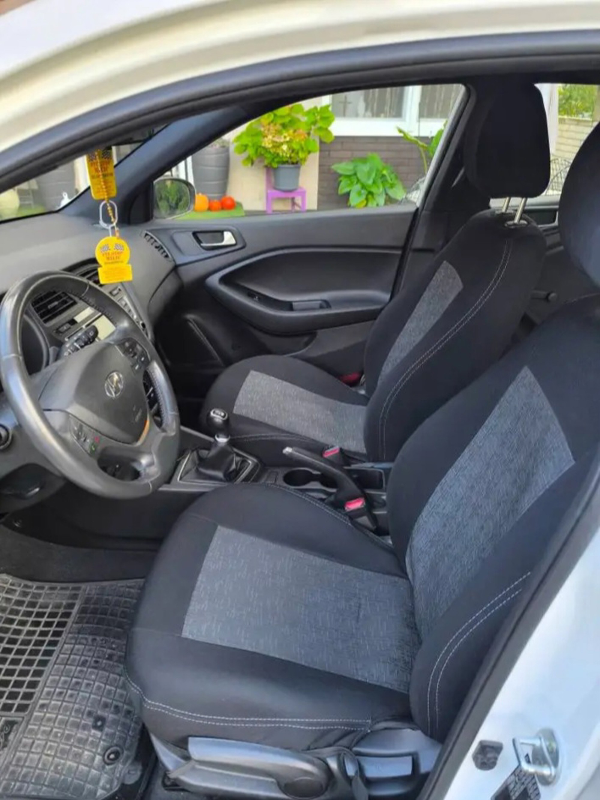 Hyundai i20 2018. god, automatska klima, registriran do 10/2027, fotografija 4