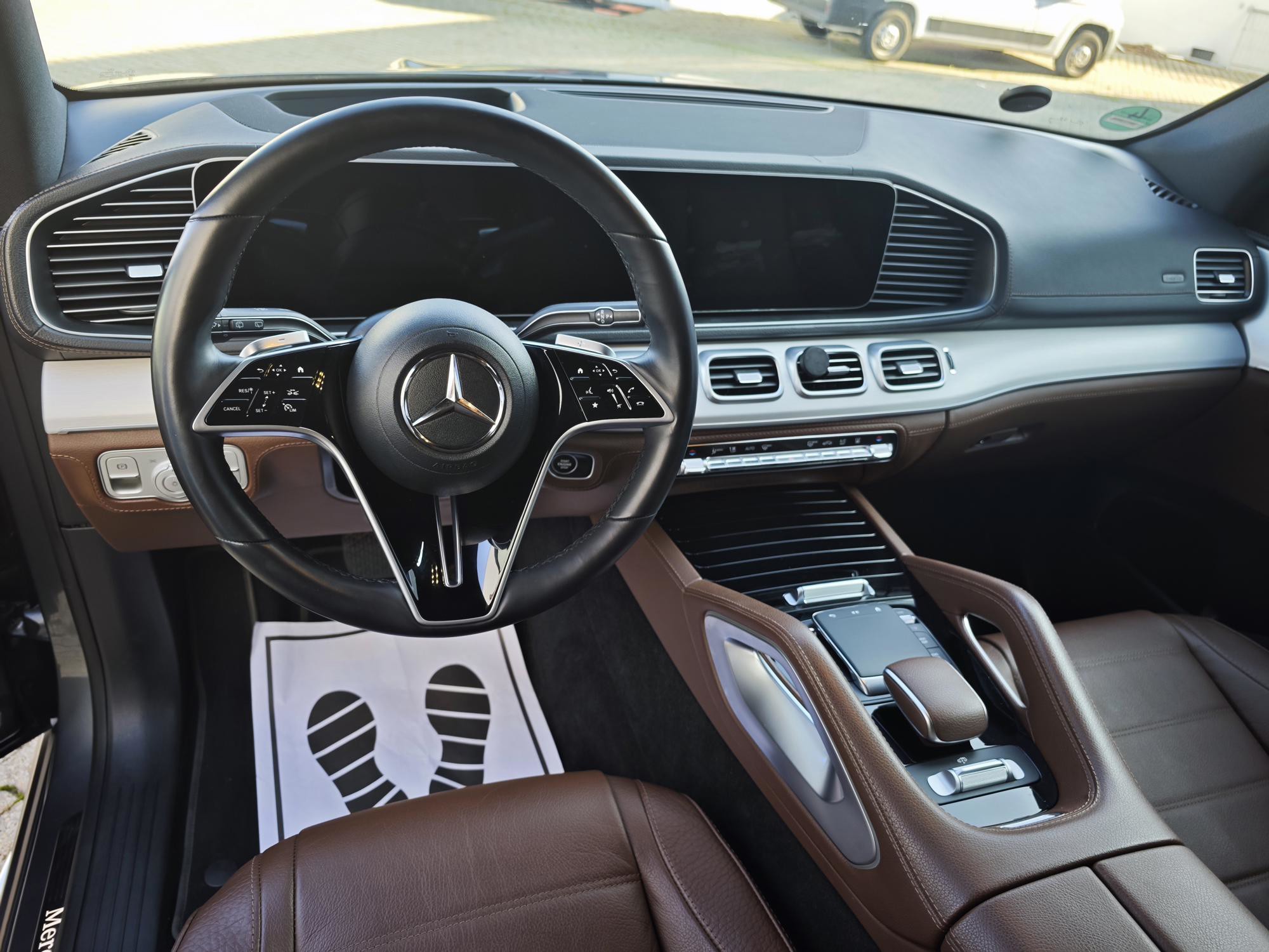 Mercedes GLE 350de, 2024. god., oprema full osim AMG, garancija do 2028., odlicno stanje, fotografija 11