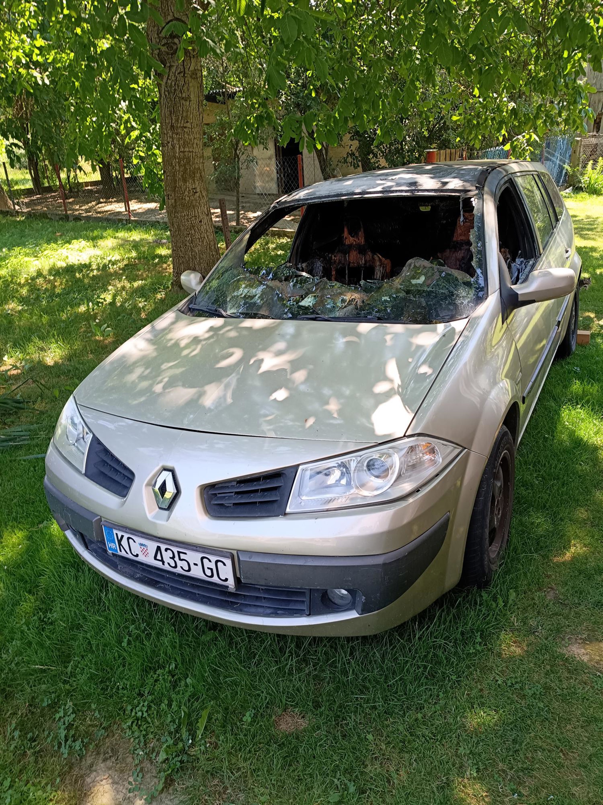Megane 2,2006-dijelovi, fotografija 4