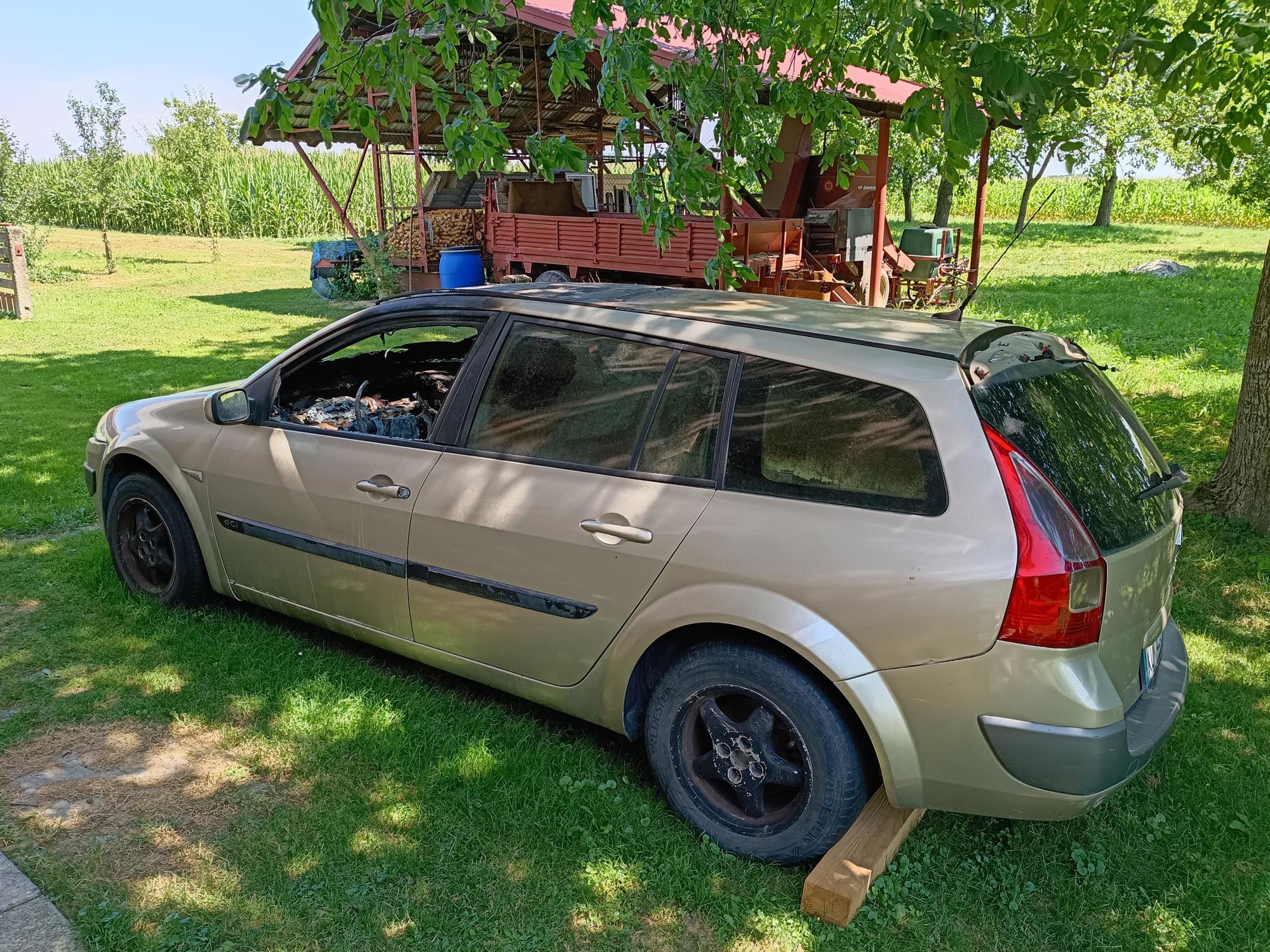 Megane 2,2006-dijelovi, fotografija 3