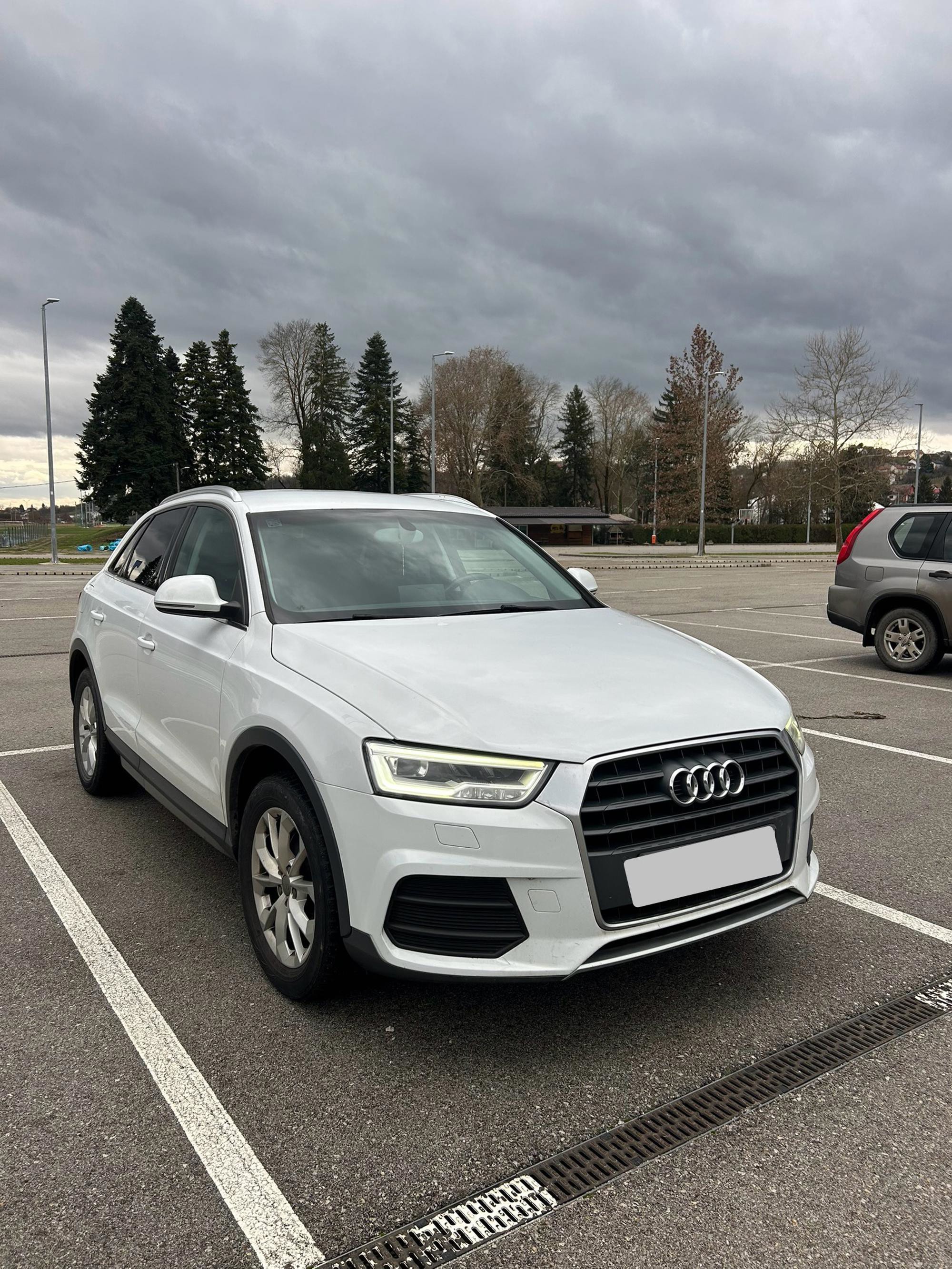 Audi Q3 2,0 TDI, fotografija 2