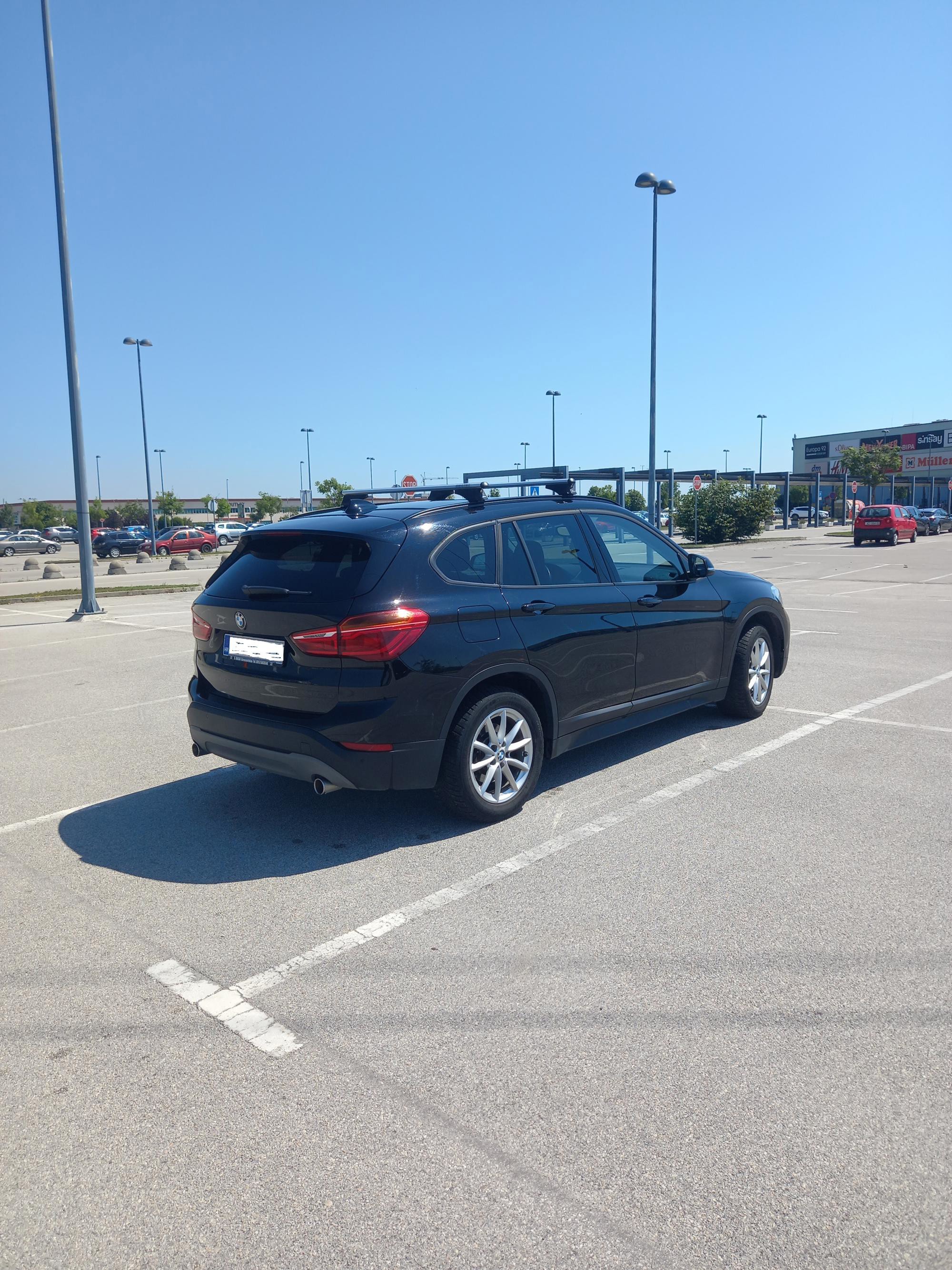 BMW X1xDrive20d, 140 kw, automatic, Head up displey, fotografija 5