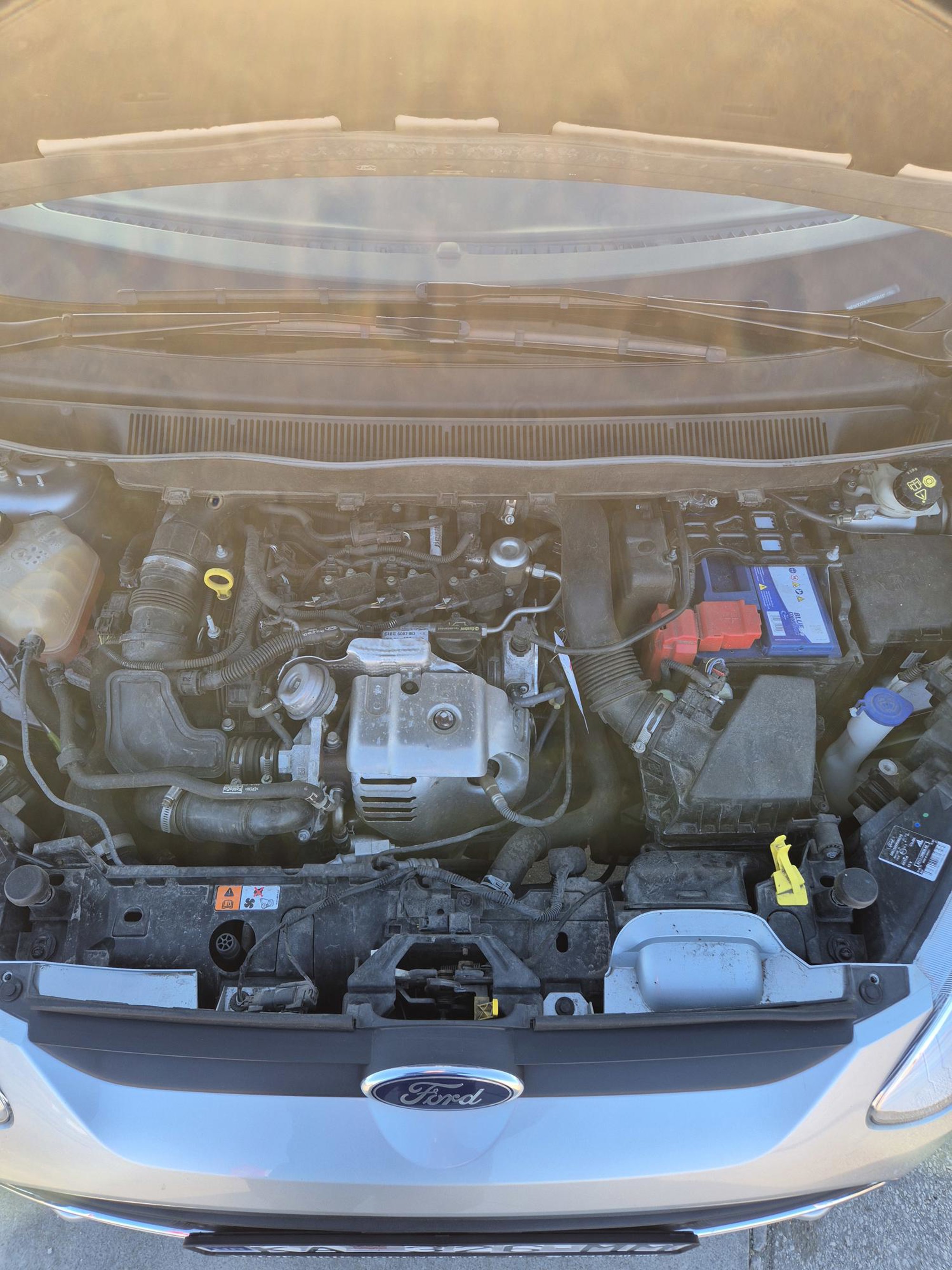 Garažiran i dobar auto 74.000 km. tel: 0989005702, fotografija 17