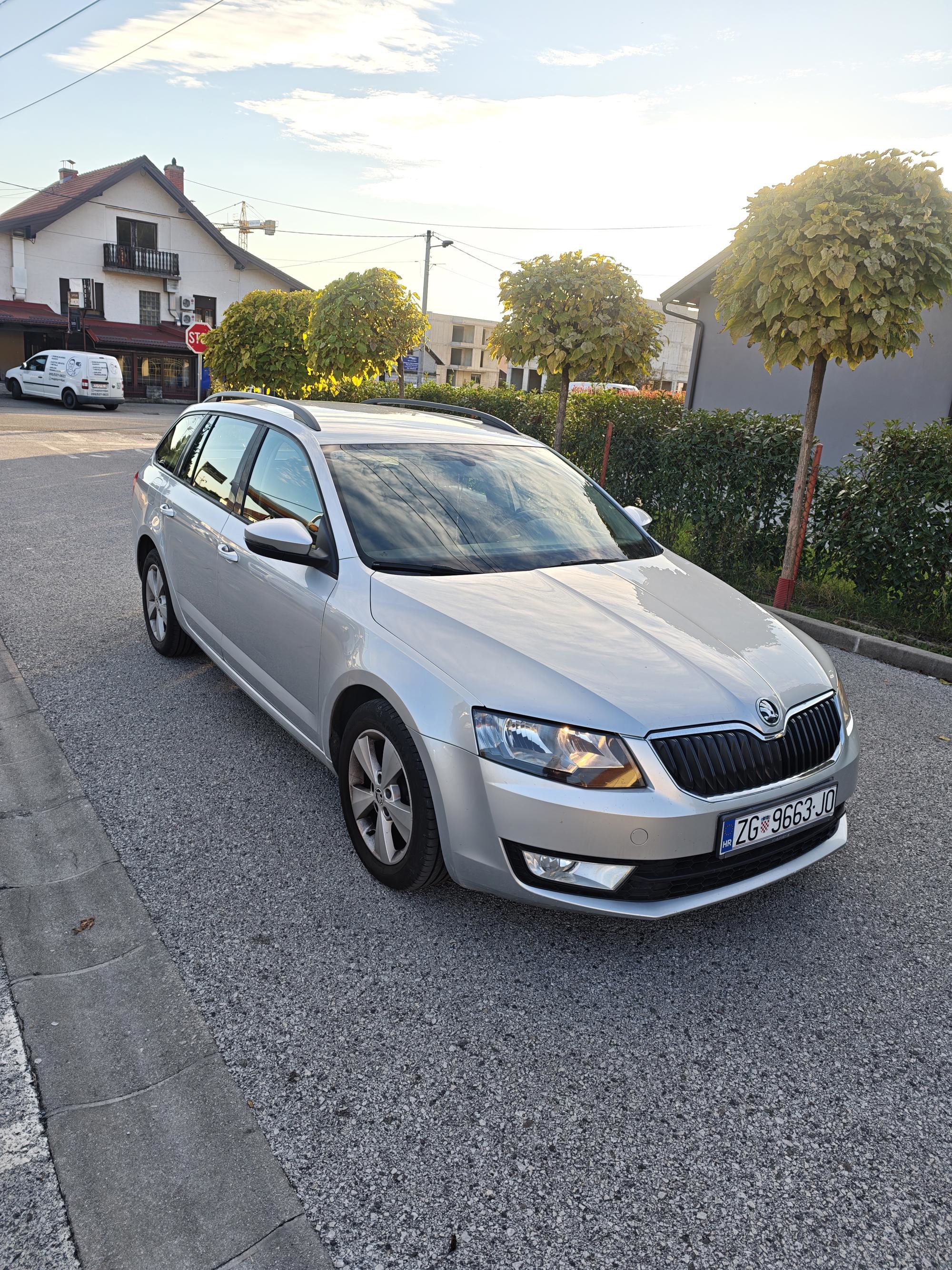 Škoda Octavia Combi 1.6 TDI DSG (2015.) – Reg. 07/27, fotografija 2