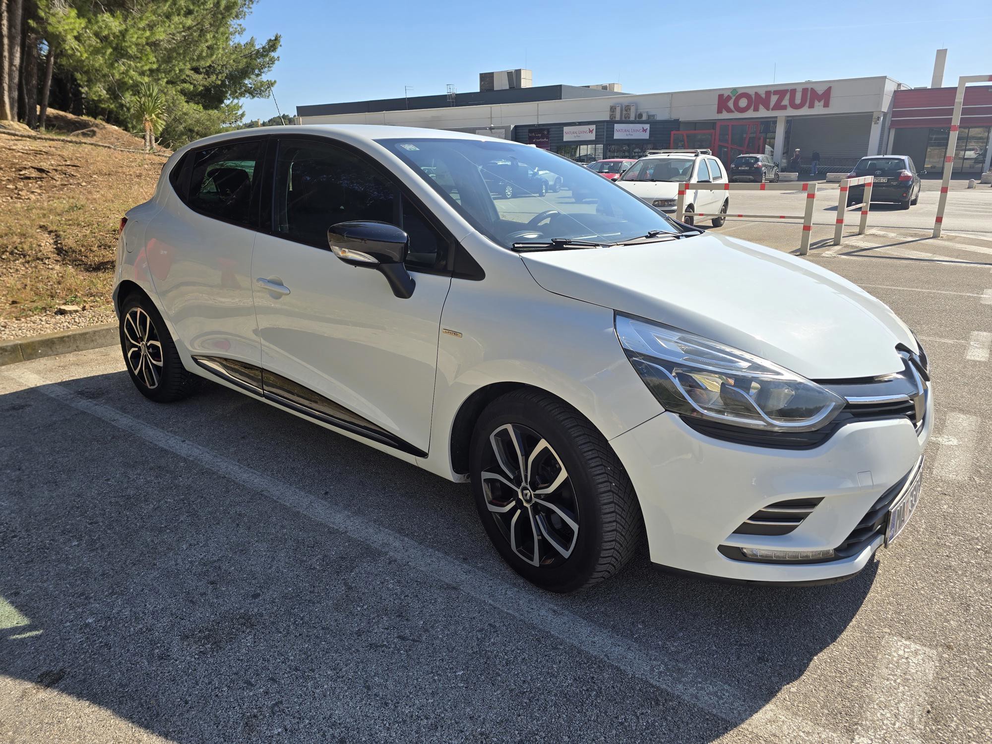 Renault Clio 1.5 dCi 90ks LIMITED, fotografija 3
