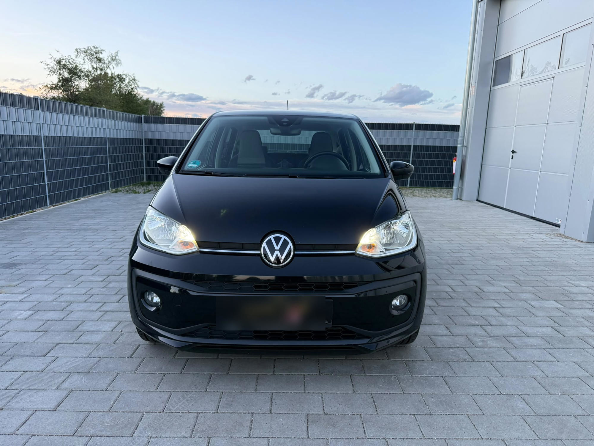 VW UP!, 1.0 benzin, 2022. god., fotografija 2