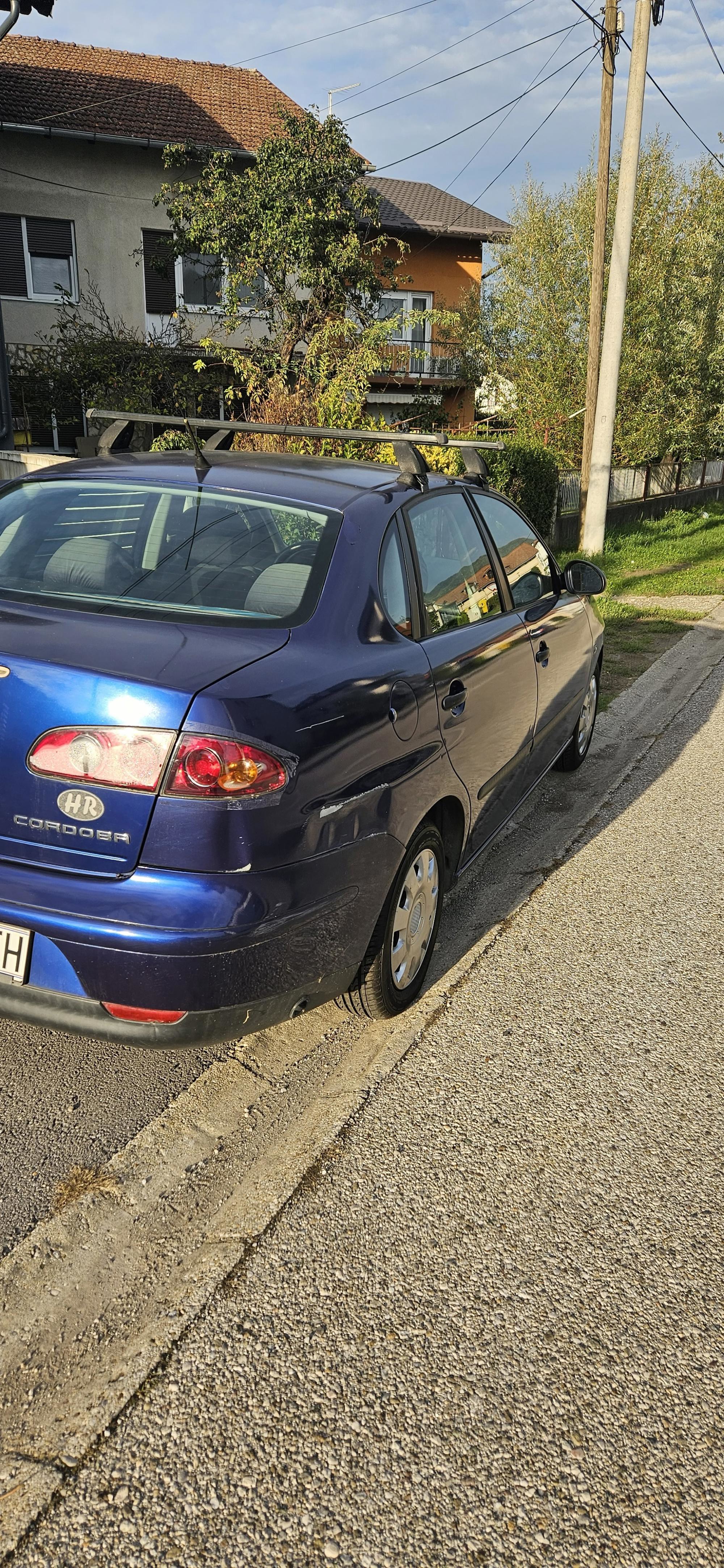 Seat cordoba 1.4 16 v, fotografija 3