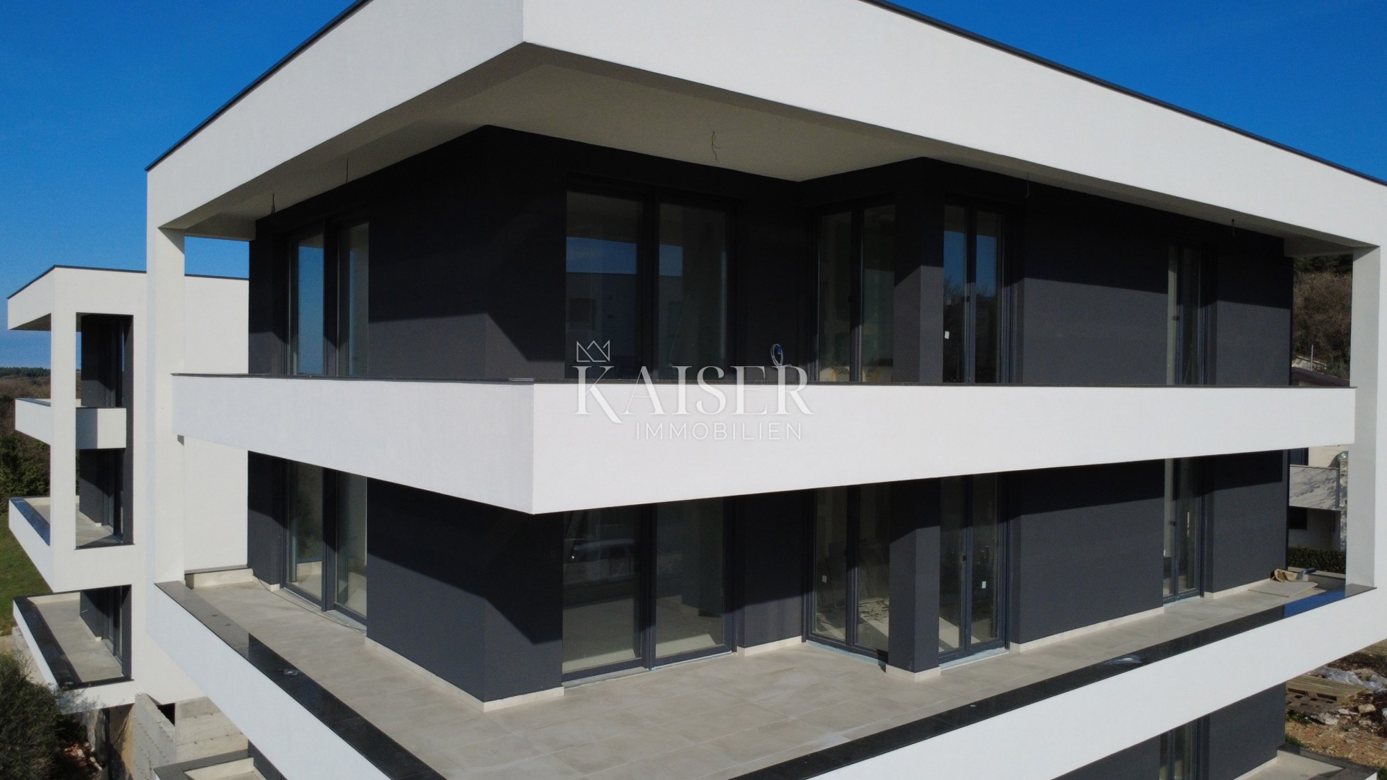 Istra, Medulin- moderan trosoban stan 136m2 s garažom — slika 1