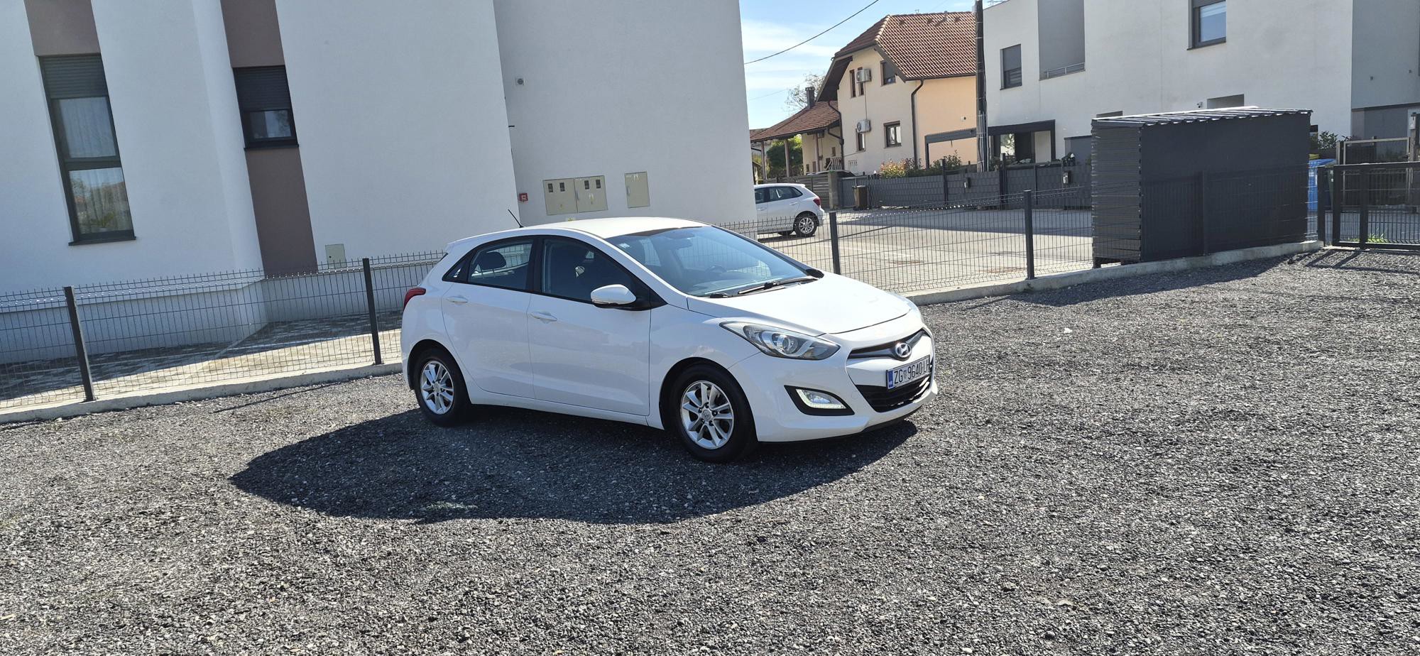 Hyundai I30 1.4 CRDI//Mod.2013❗️//Samo 168tkm//Bogata oprema//, fotografija 4