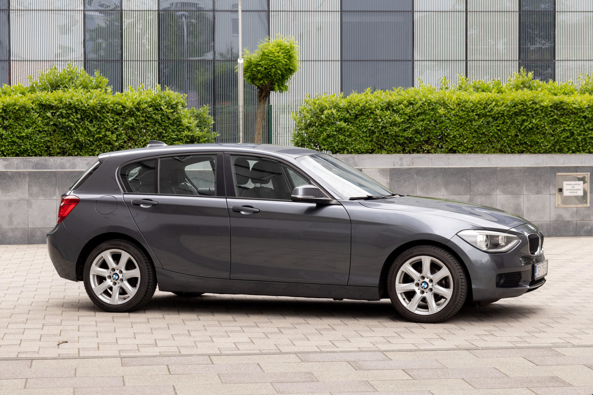 BMW serija 1 116d, fotografija 2