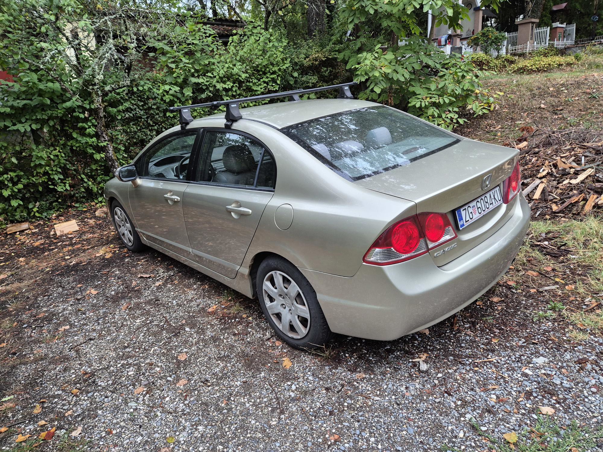 Honda Civic 1.8 i-VTEC, 2007., 270.000 km, 2. vlasnik, fotografija 3