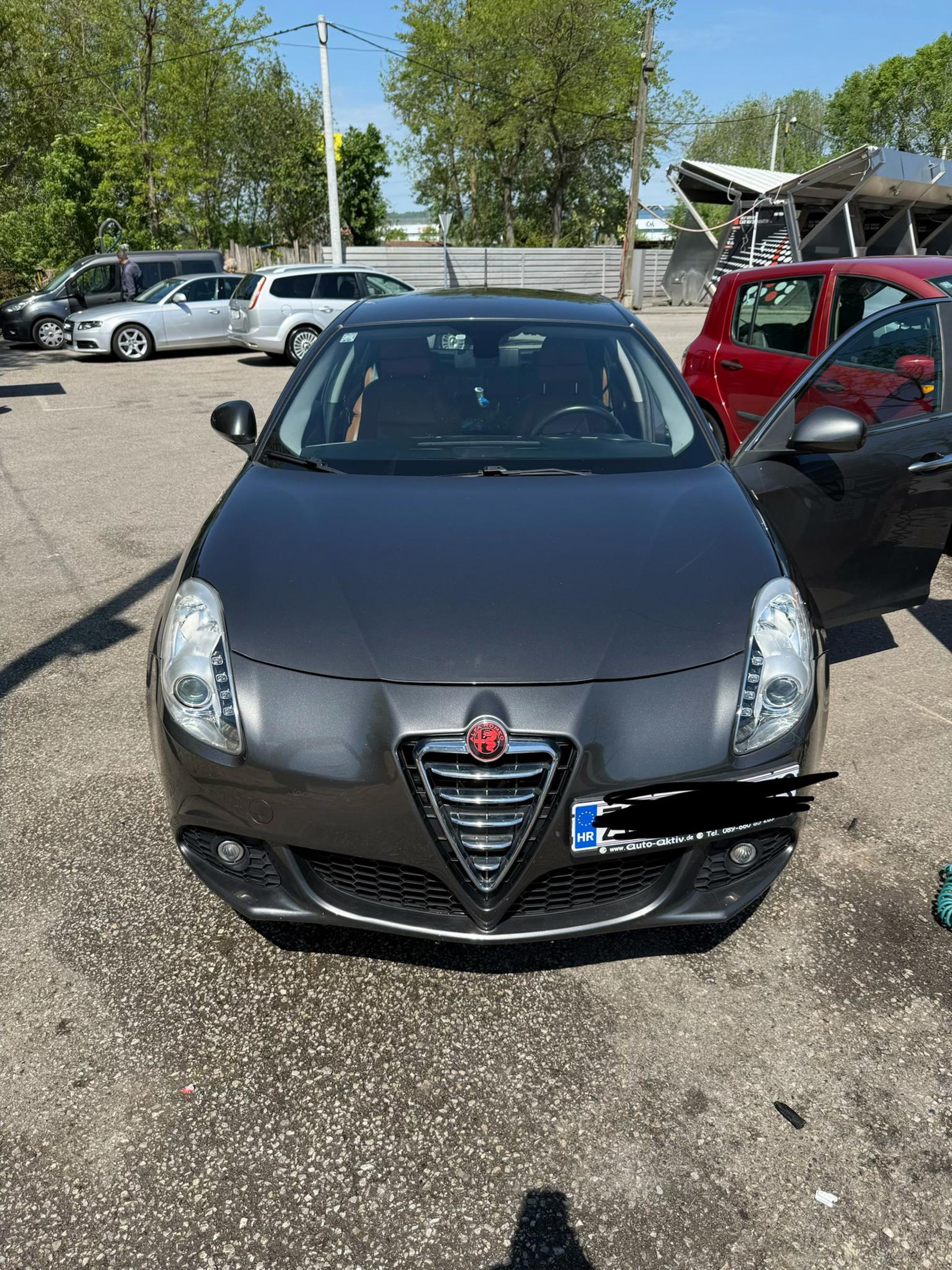 Alfa Romeo Giulietta 2.0 reg.10/26 | INDEX OGLASI