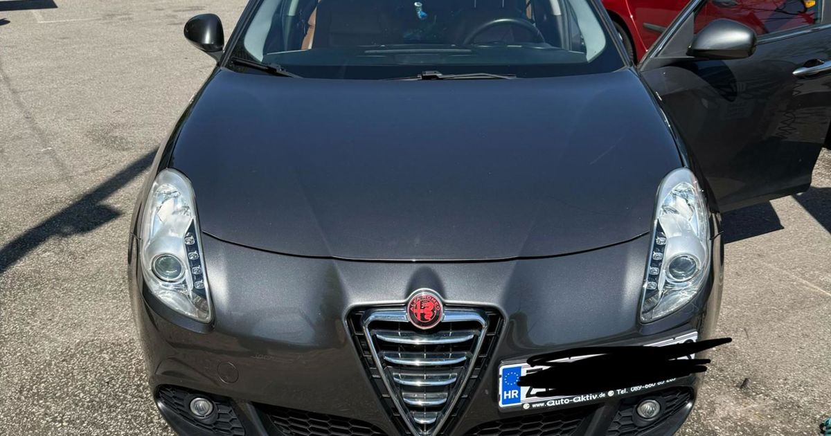 Alfa Romeo Giulietta 2.0 reg.10/26 | INDEX OGLASI