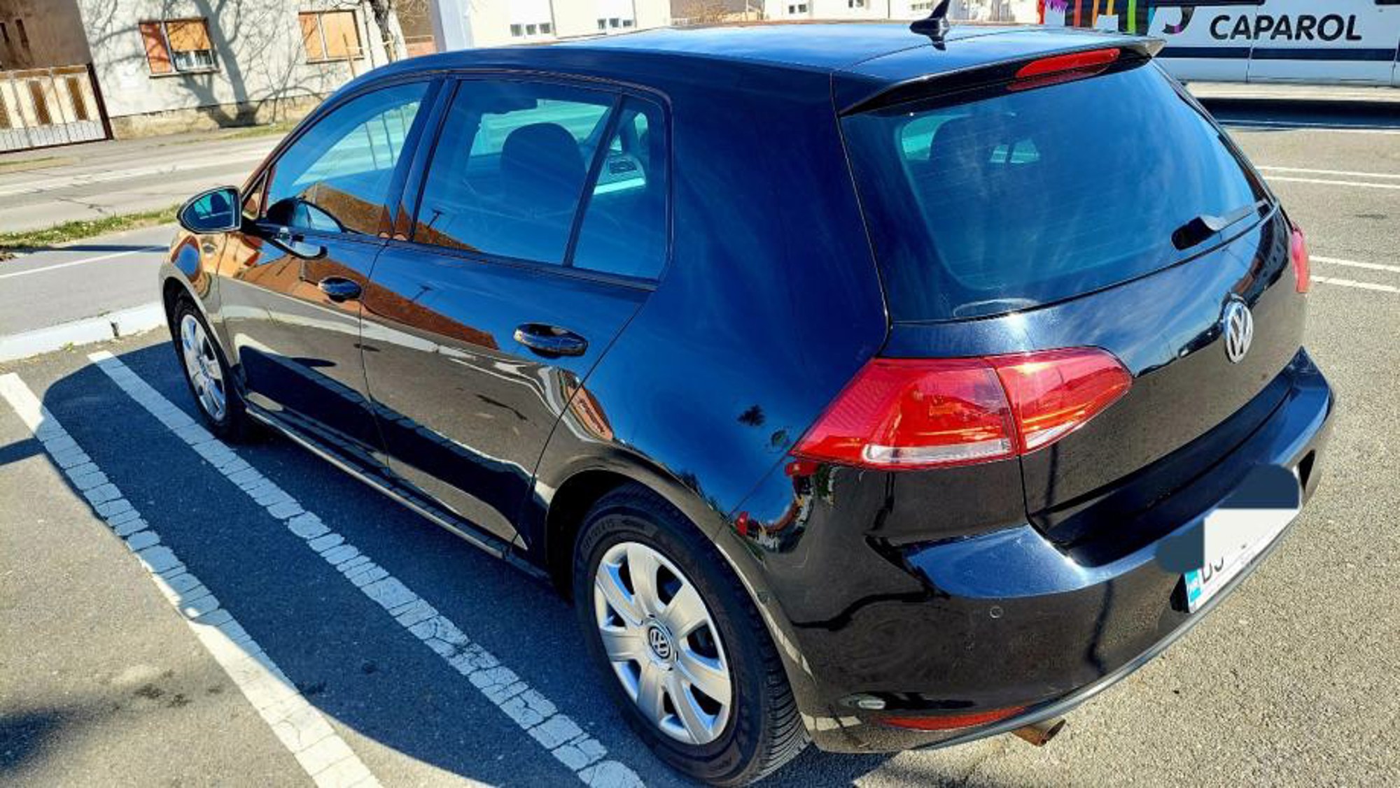 VW GOLF 7 1.6 TDI 110 KS – AUTOMATIK – ACC – KAMERA – REG. 08/2027., fotografija 4